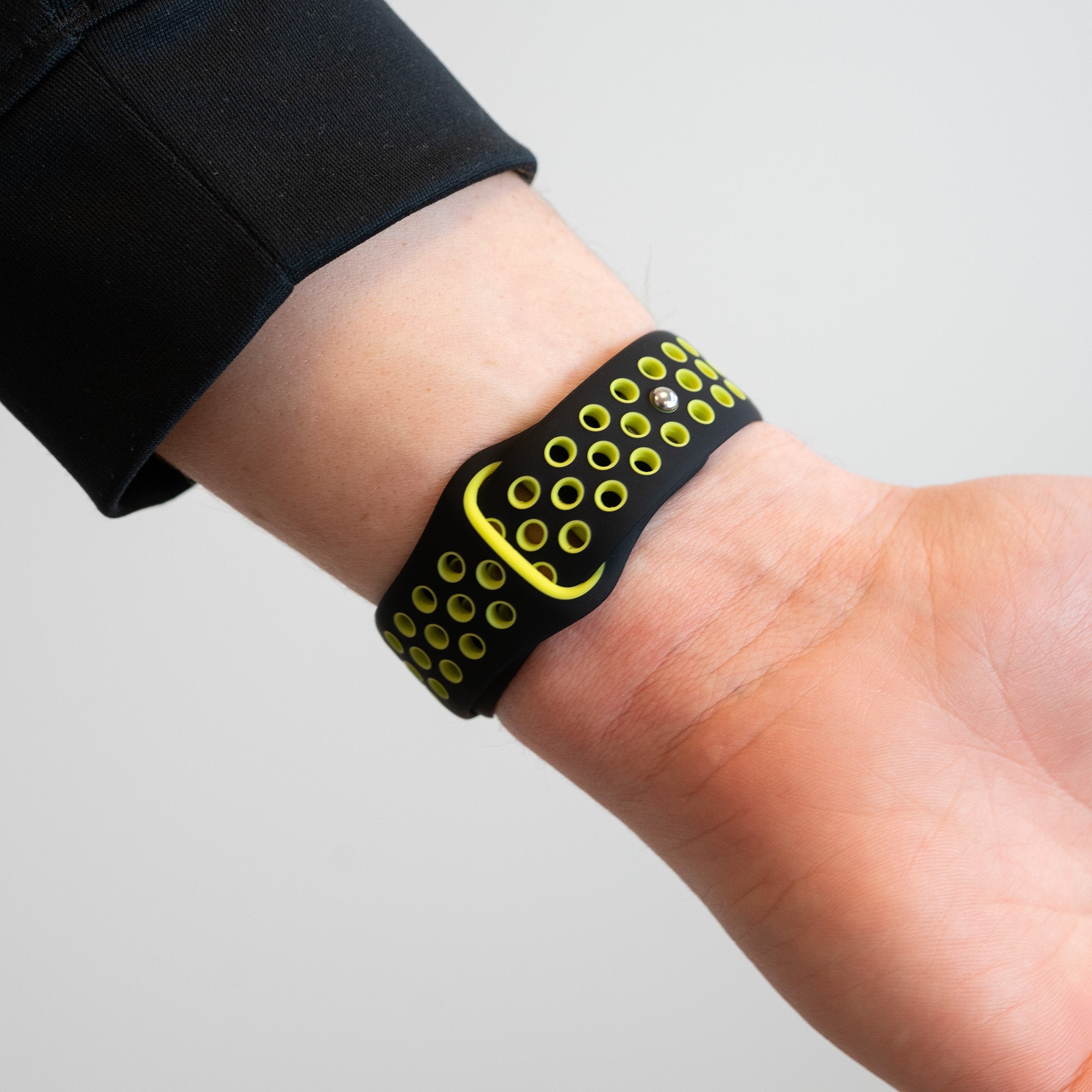 Bandz Samsung Galaxy Watch 5 44mm Sport Strap 'Deluxe' (Black/Yellow)