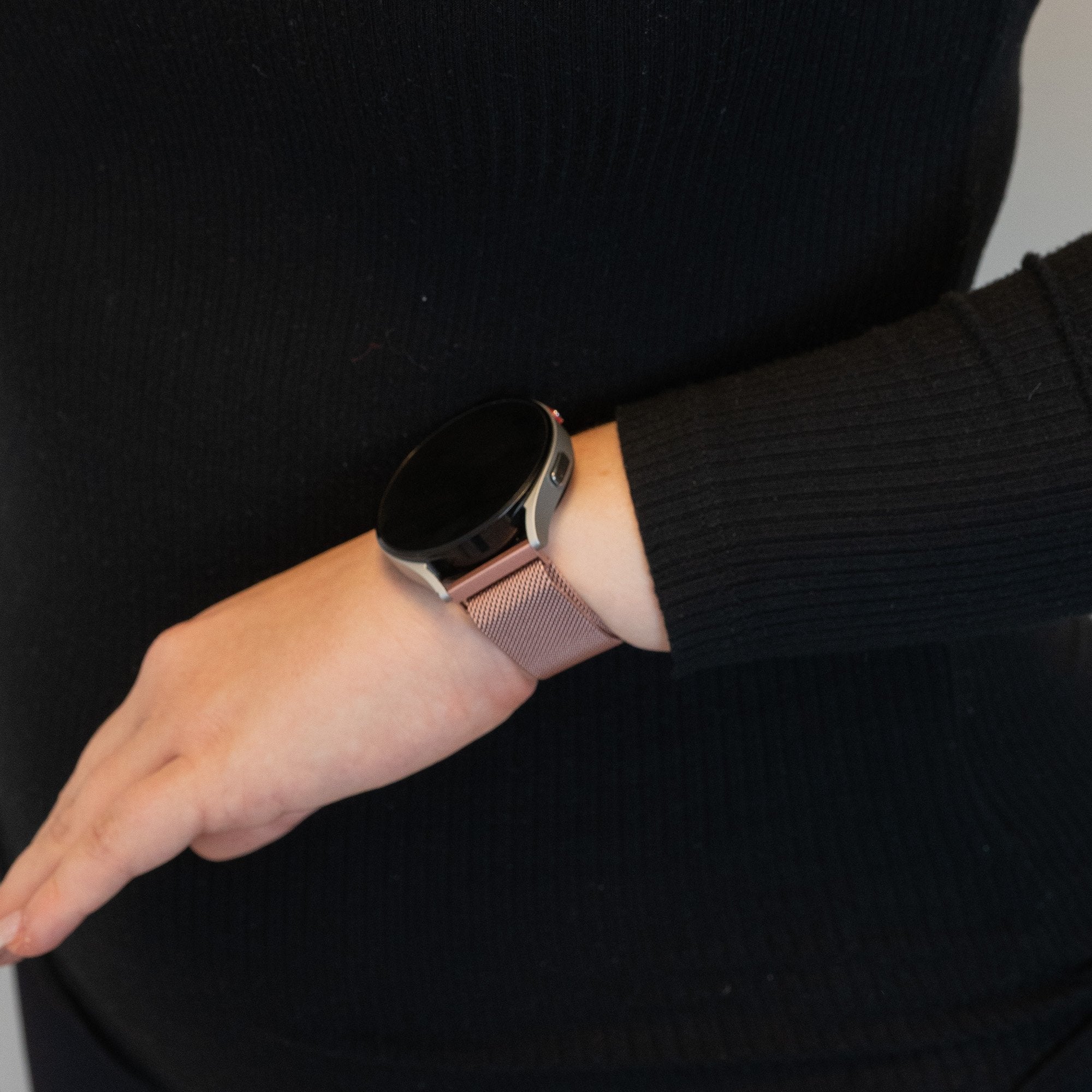 Bandz Garmin D2 Air X10 Milanese Loop Armband (Rosa)