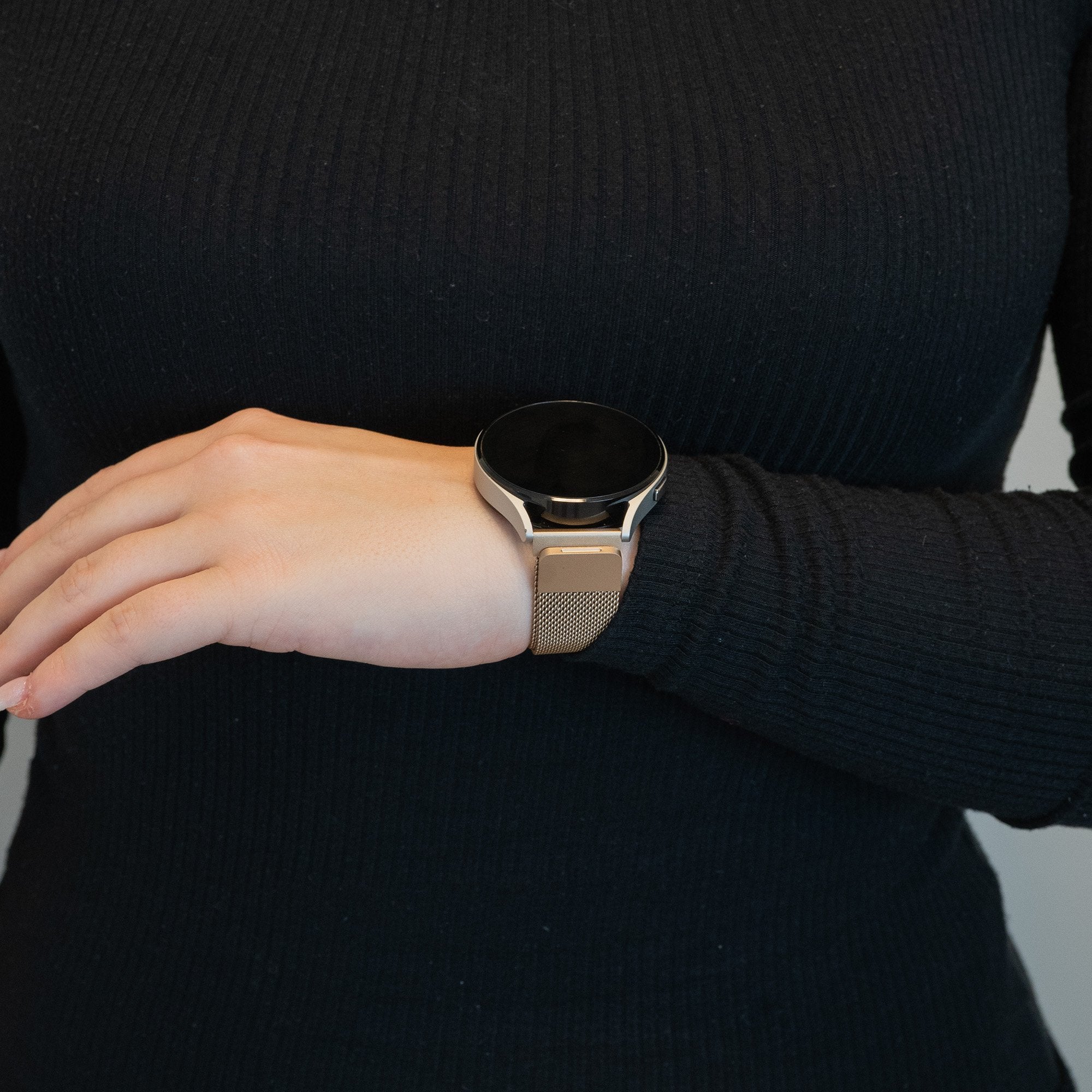 Bandz Garmin Vivomove Luxe Milanese Loop Strap (Champagne Gold)