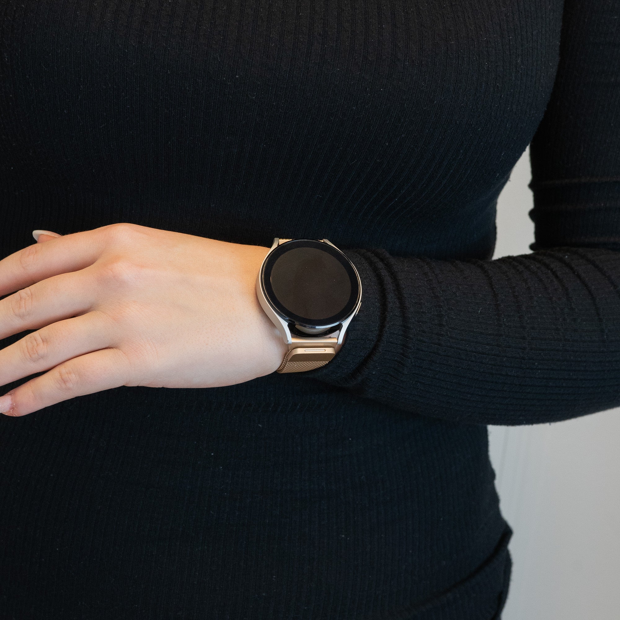 Bandz Garmin Vivomove Trend Milanese Loop Strap (Champagne Gold)