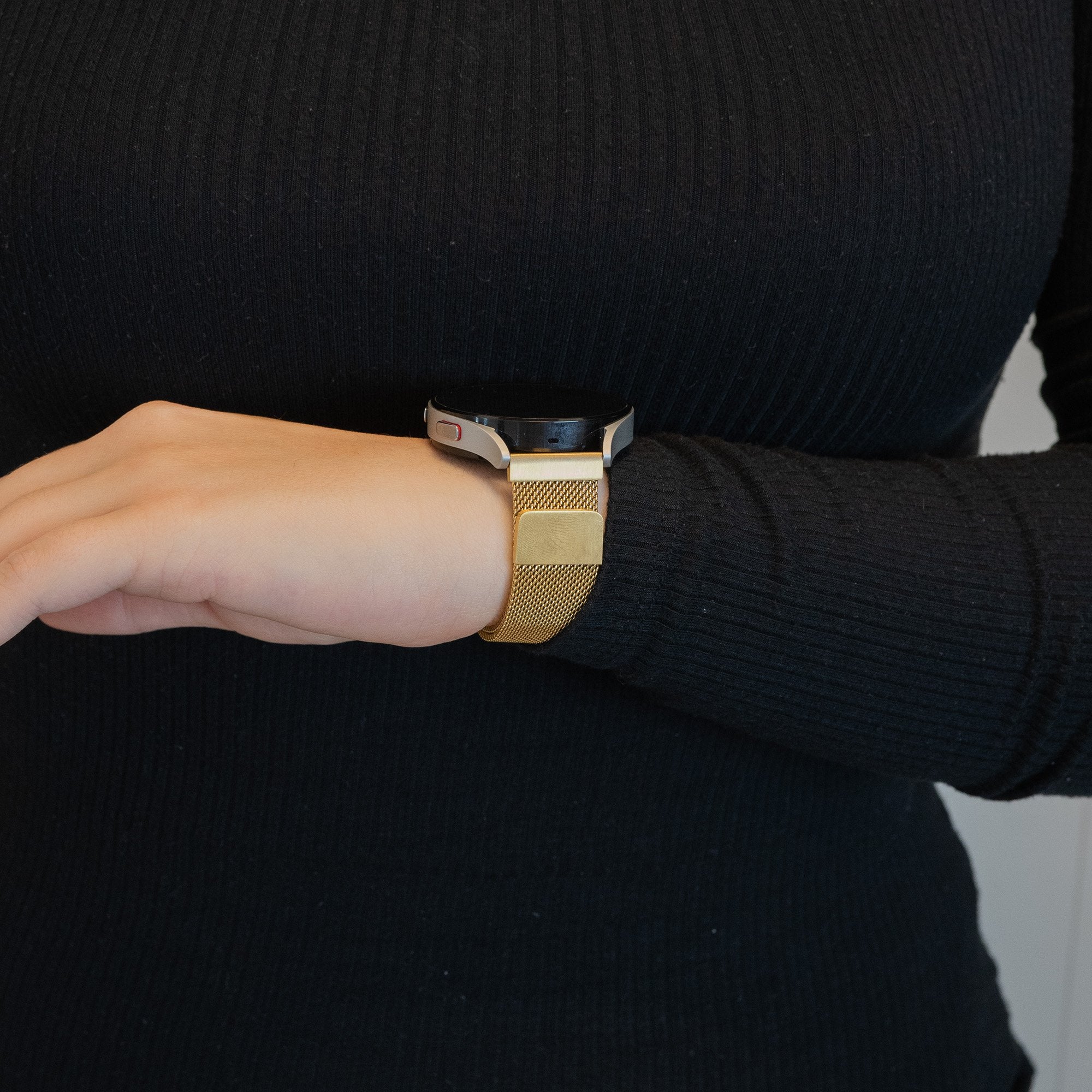 Bandz Garmin Vivoactive 6 Milanese Loop Strap (Gold)