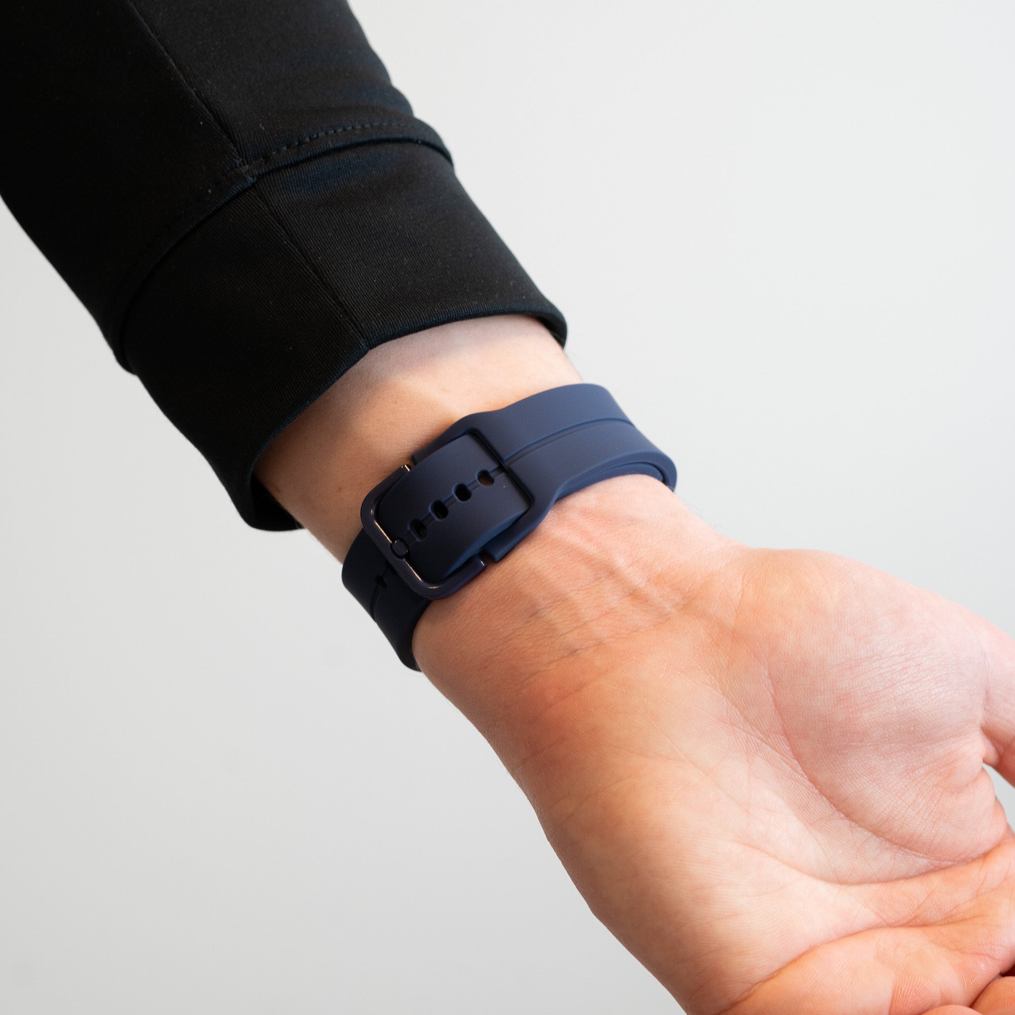 Bandz Samsung Galaxy Watch 5 Pro Silicone Strap 'Extreme' (Dark Blue)