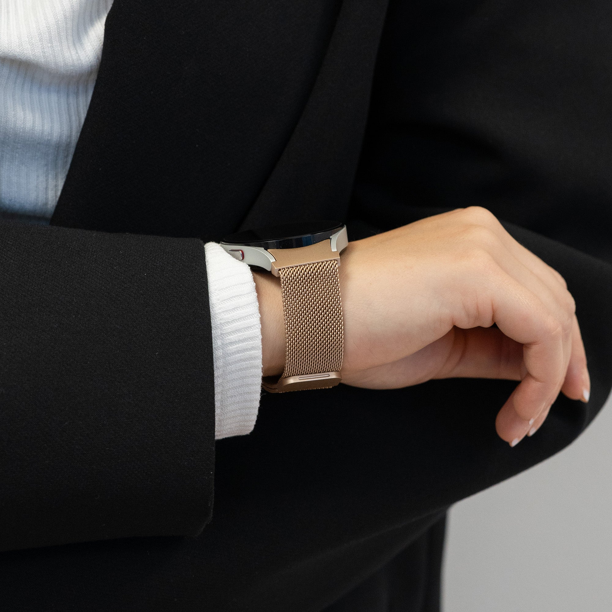 Bandz Samsung Galaxy Watch 5 - 44mm Milanese Loop Strap (Rose Gold)