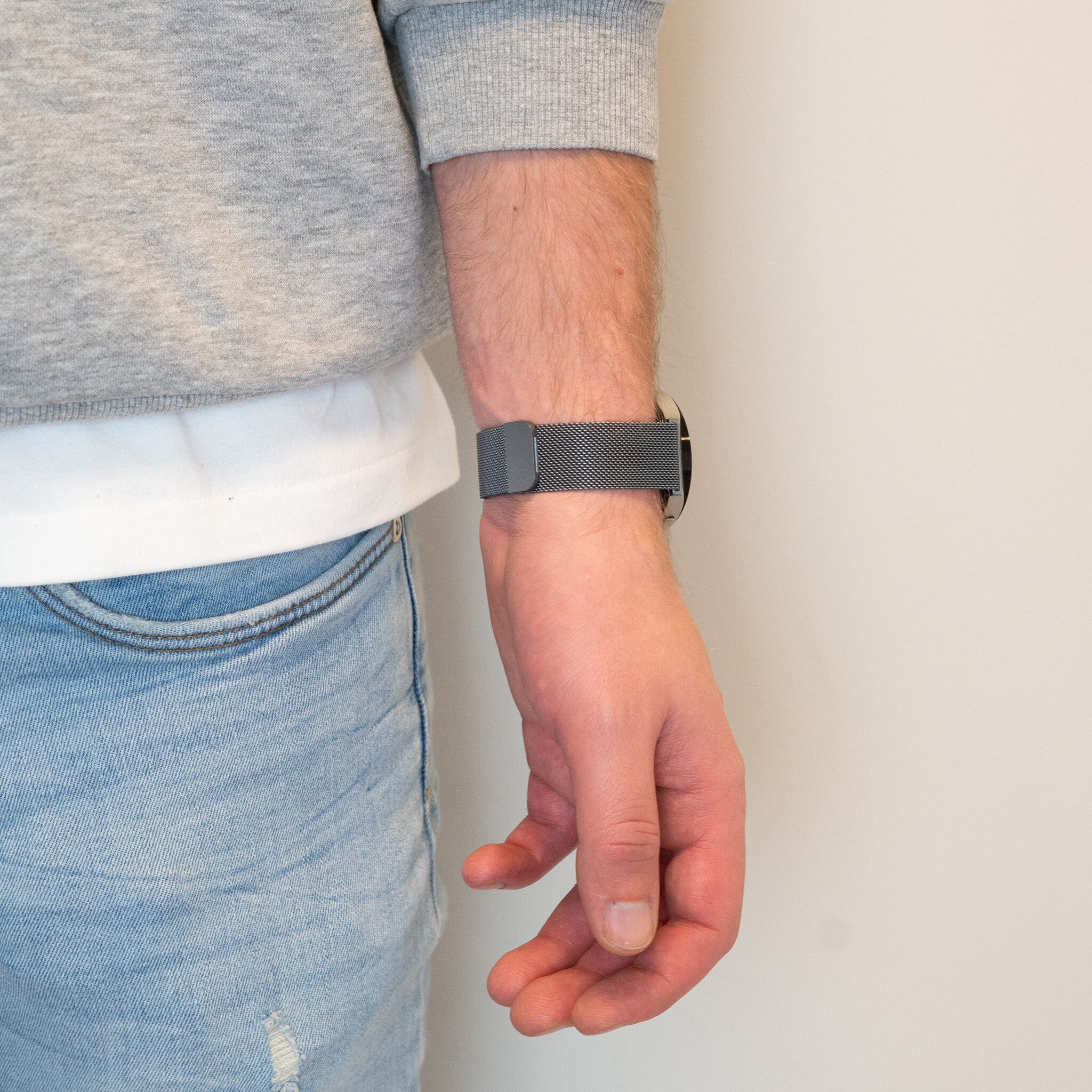 Bandz Samsung Galaxy Watch 5 - 40mm Milanese Loop Strap (Grey)