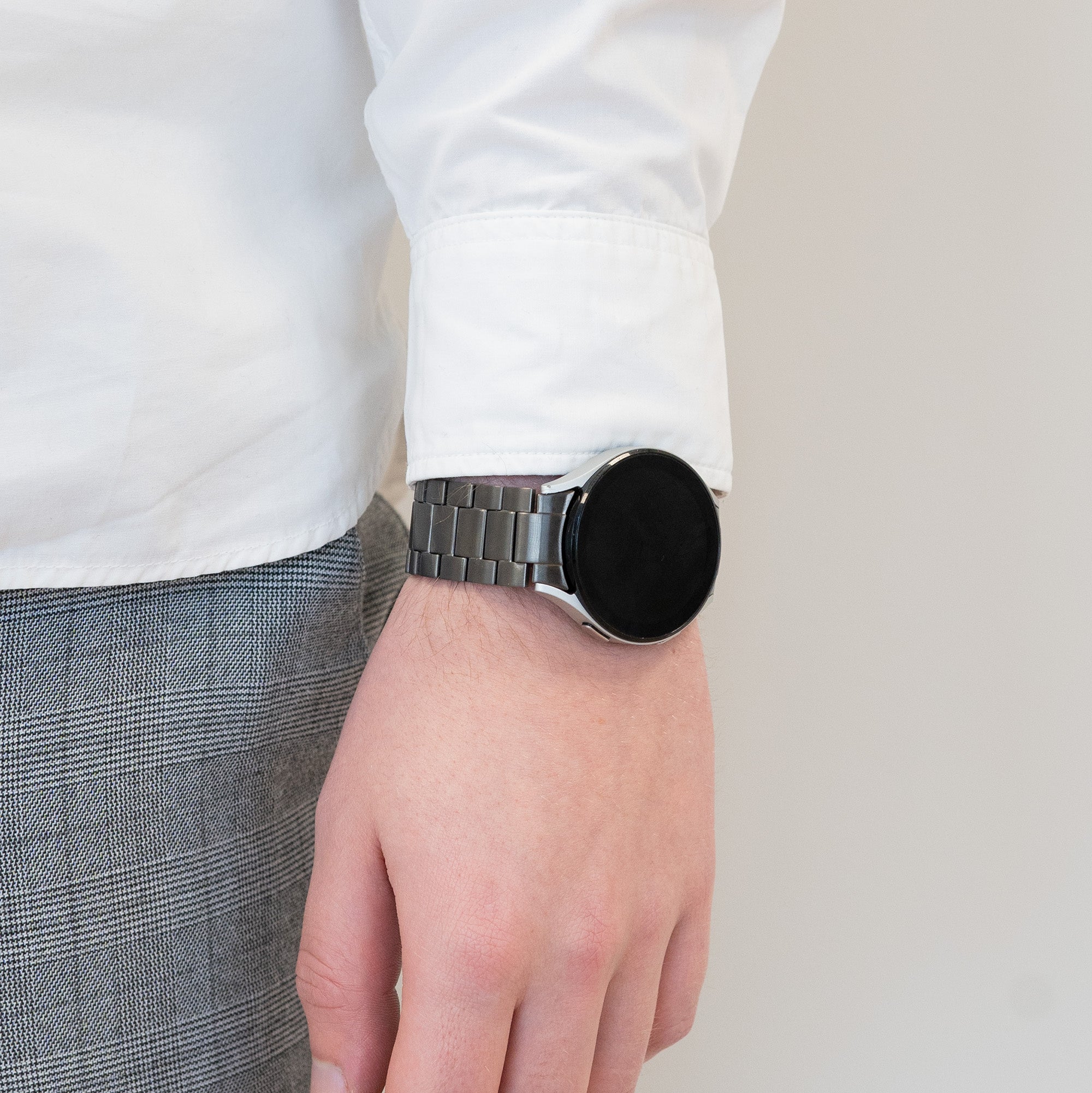 Bandz Samsung Galaxy Watch 4 40mm Titanium Strap 'Classic' (Graphite)