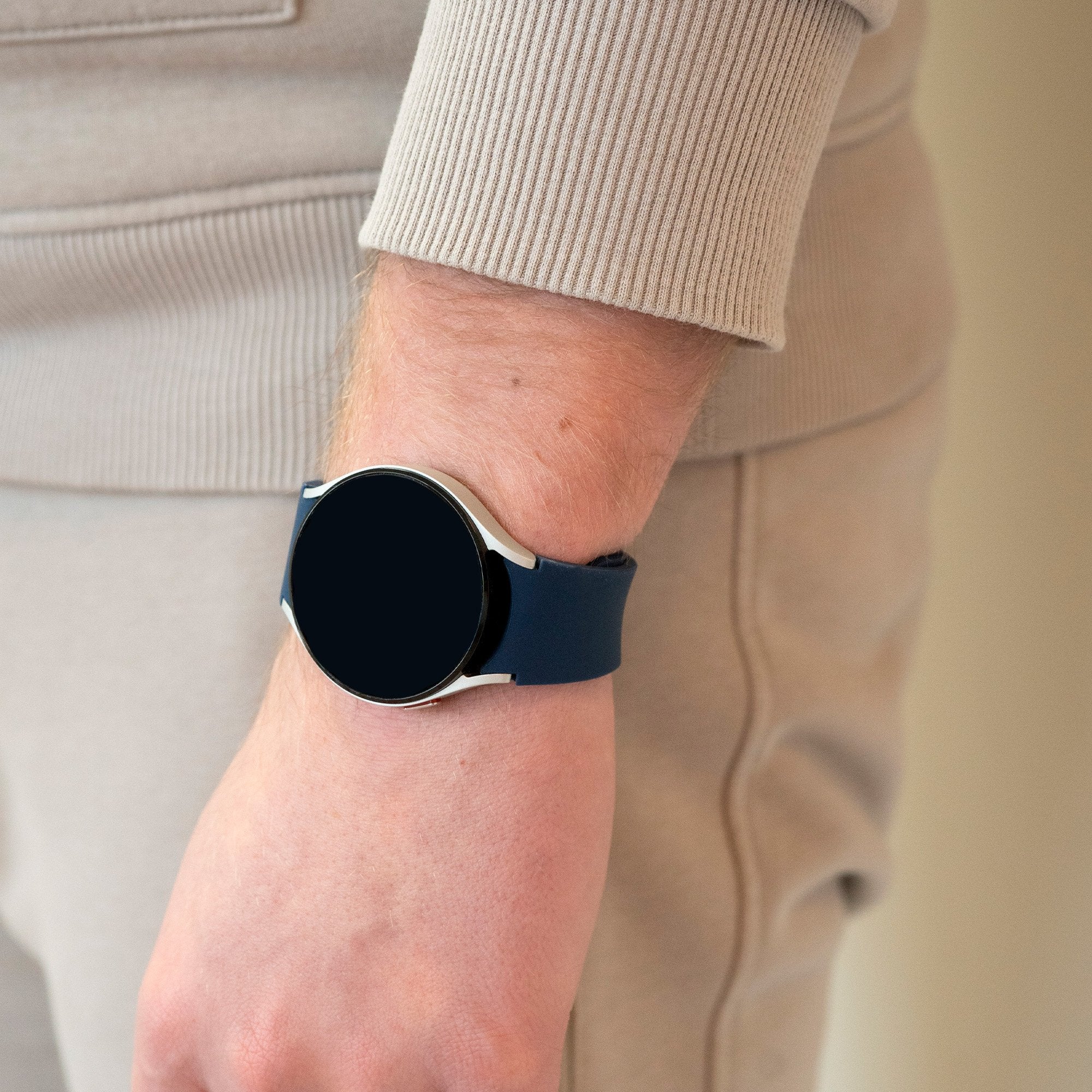 Samsung Galaxy Watch 4 40mm 'One push' Silicone Strap (Dark Blue)