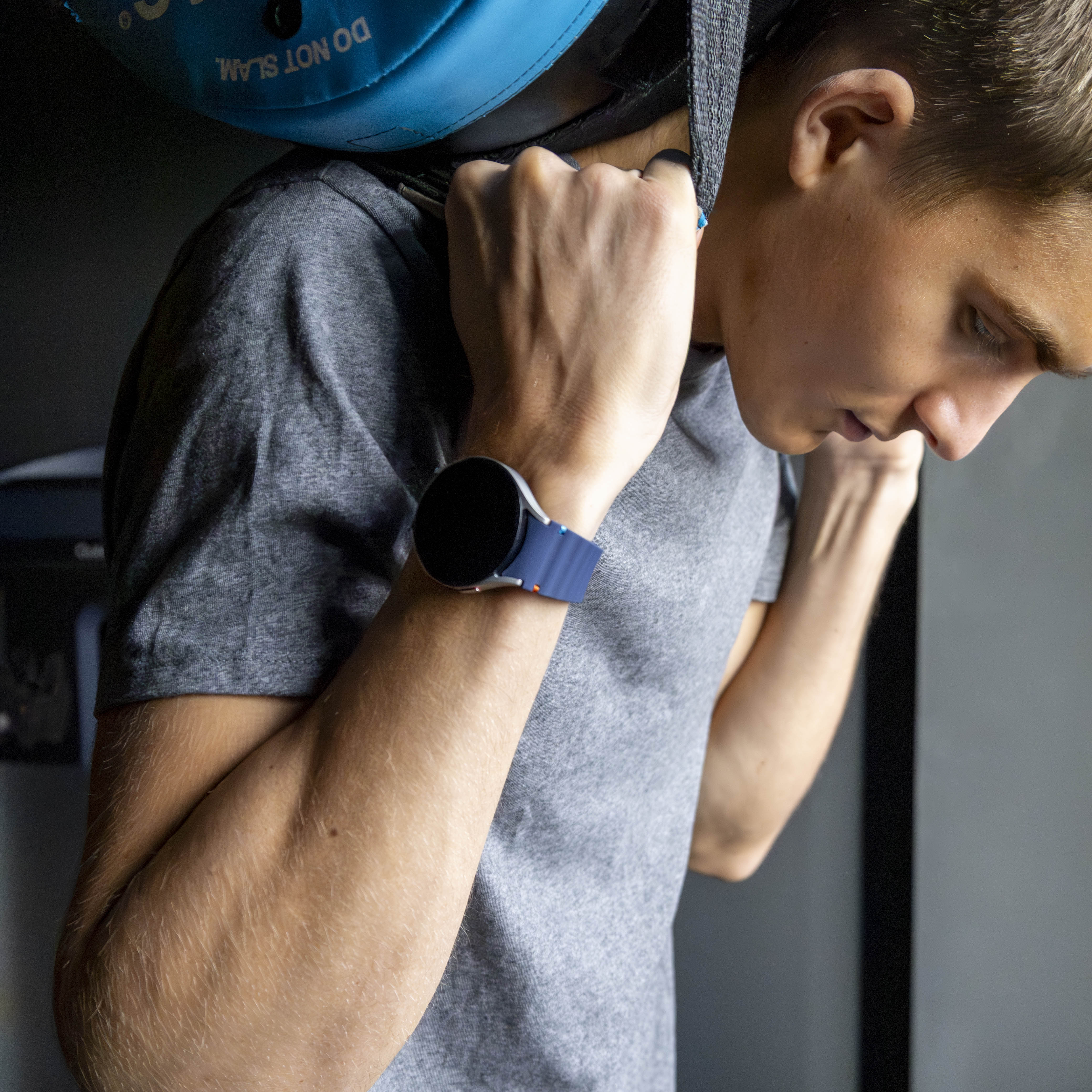 Samsung Galaxy Watch 6 - 44mm Wave Strap (Dark Blue)