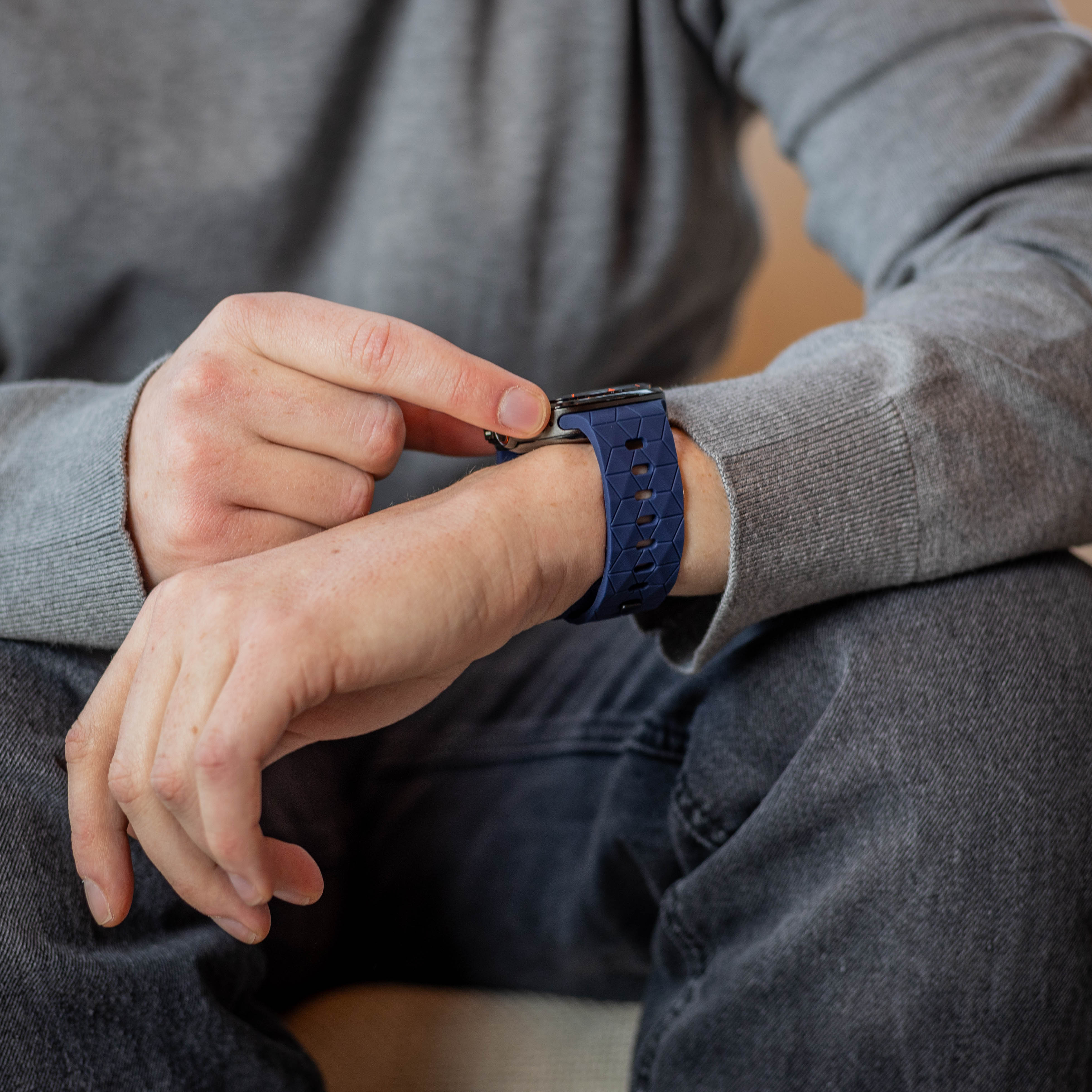 Bandz Samsung Galaxy Watch Ultra Silikonarmband 'Hexagons' (Dunkelblau)