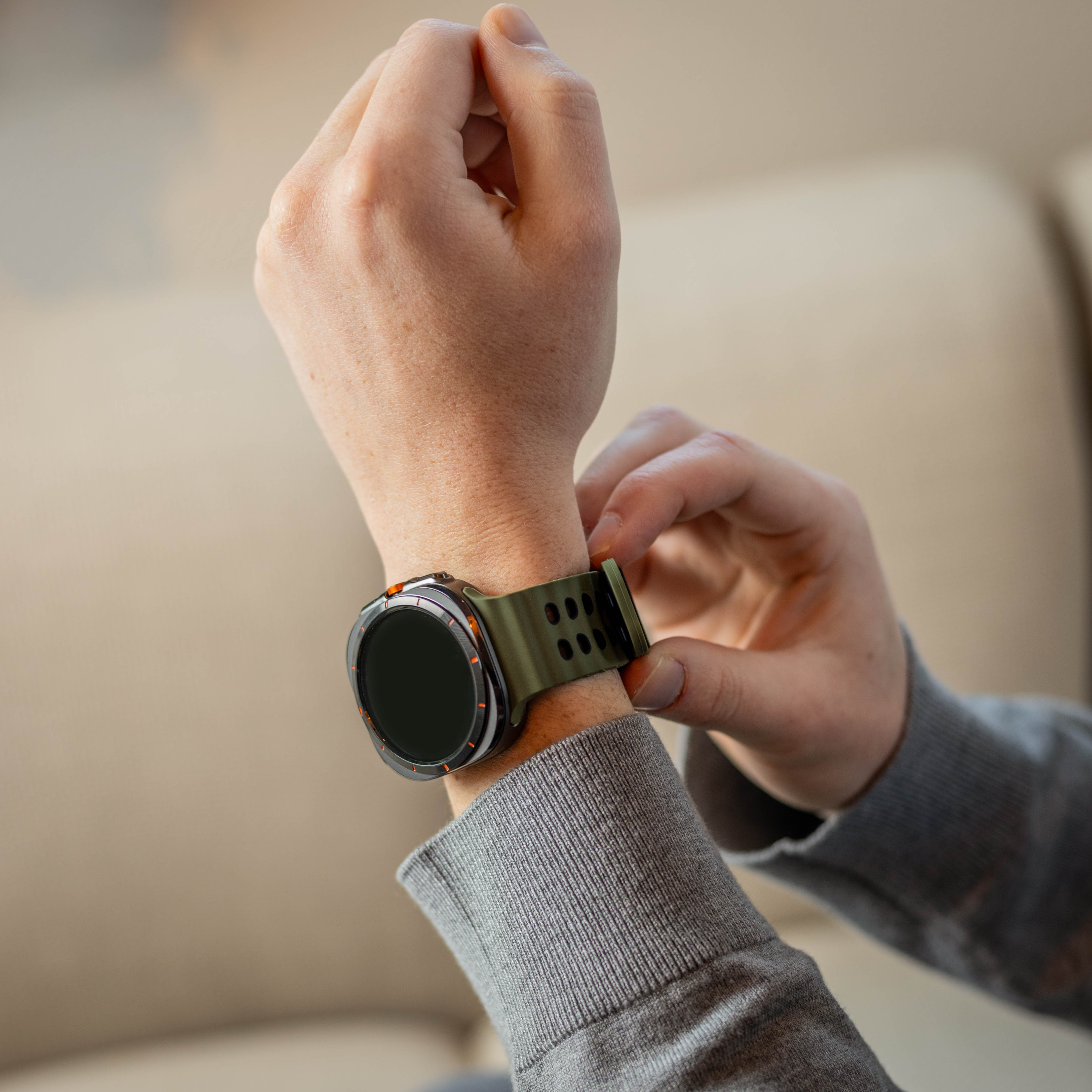 Samsung Galaxy Watch Ultra Wave Silikonarmband (Grün/Schwarz)