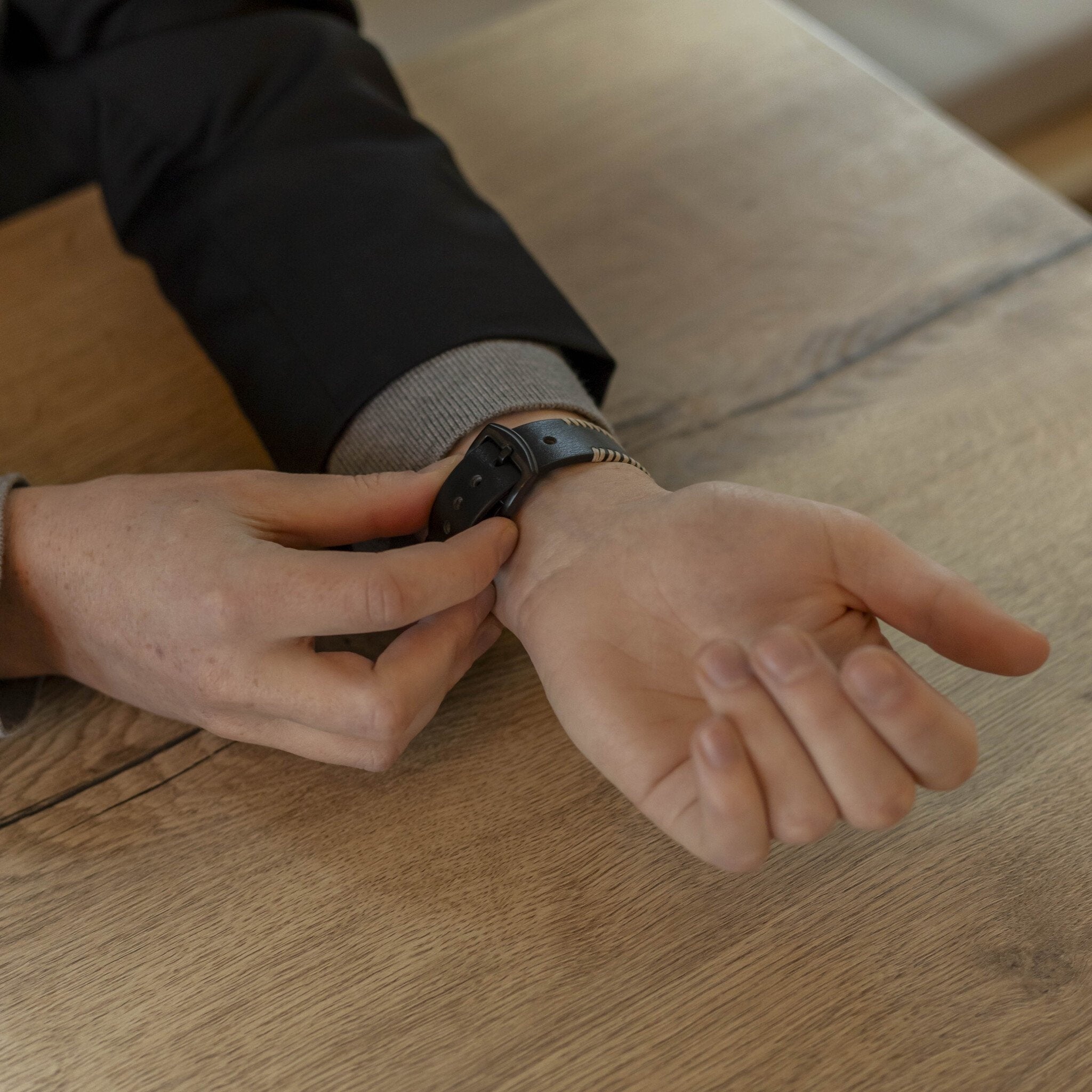 Correa cuero cosida Oppo Watch X2 (negro)