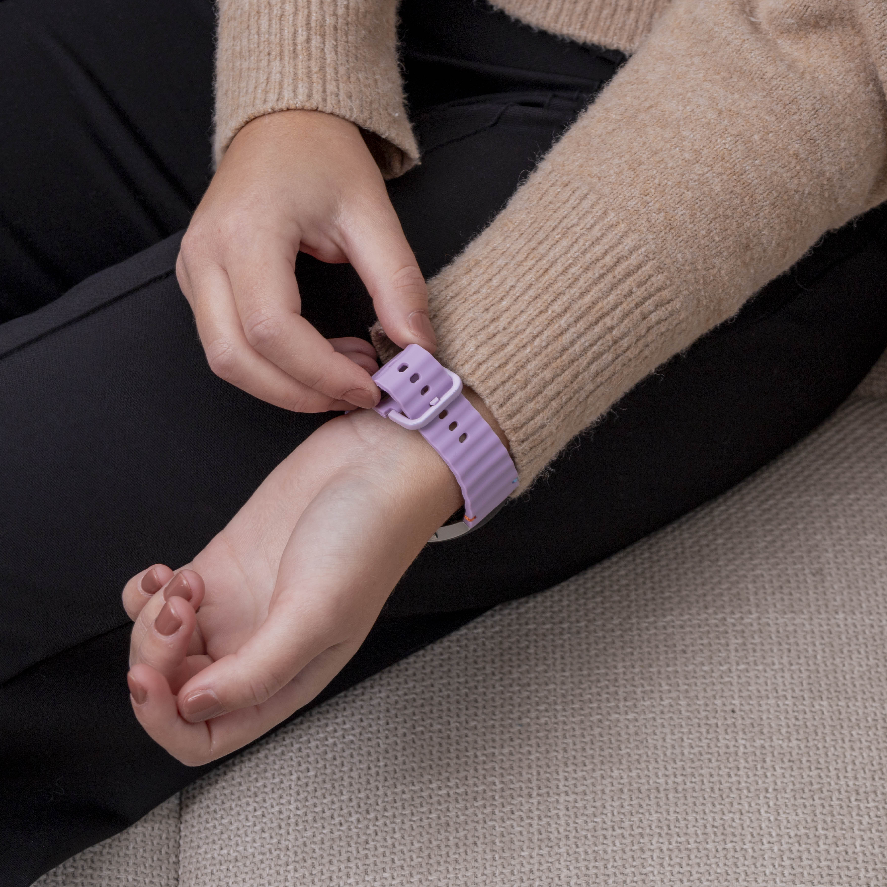 Samsung Galaxy Watch Fe mit wellenförmigem Armband (Lavendel)