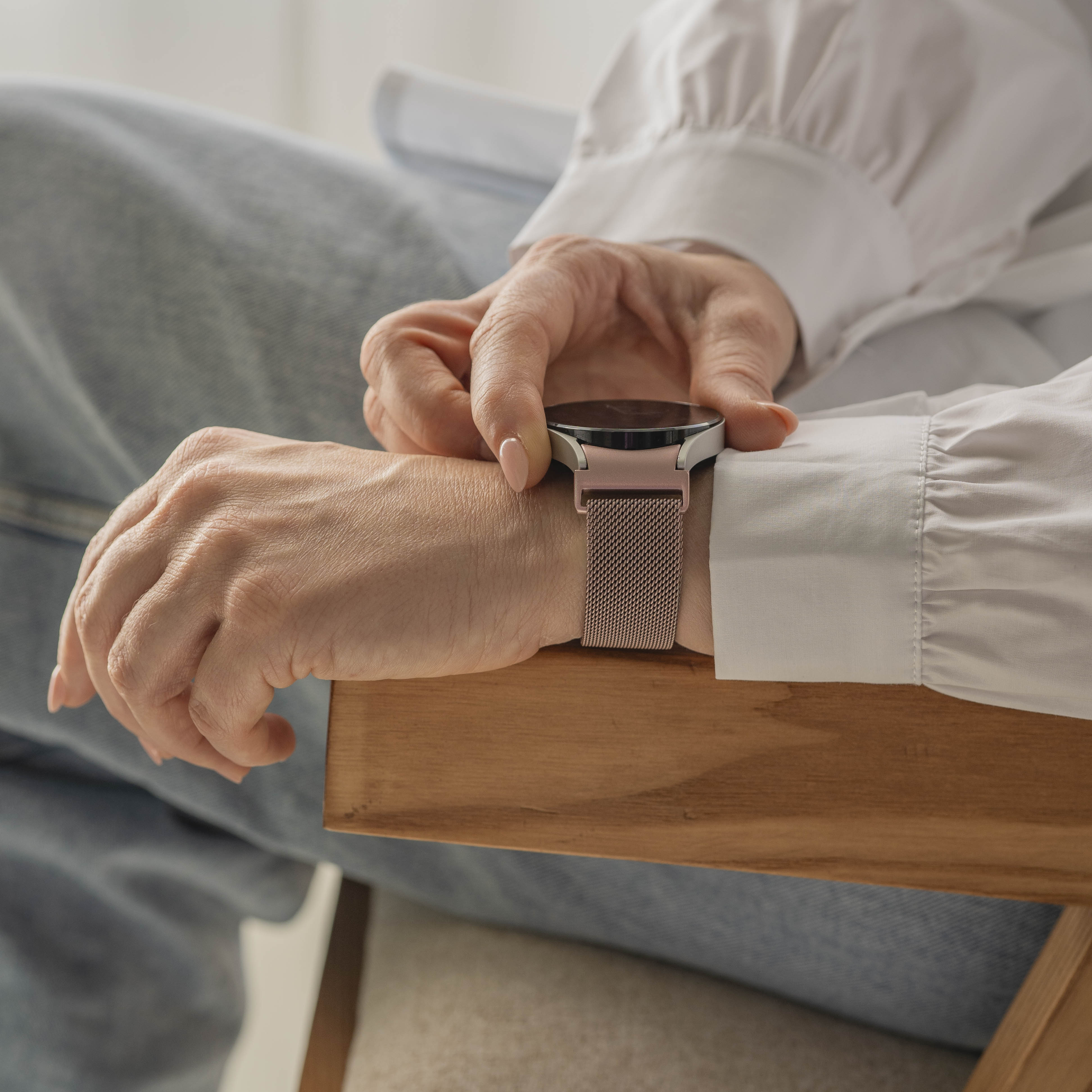 Samsung Galaxy Watch 4 Classic 46mm 'One push' Milanese Armband (Rosa)