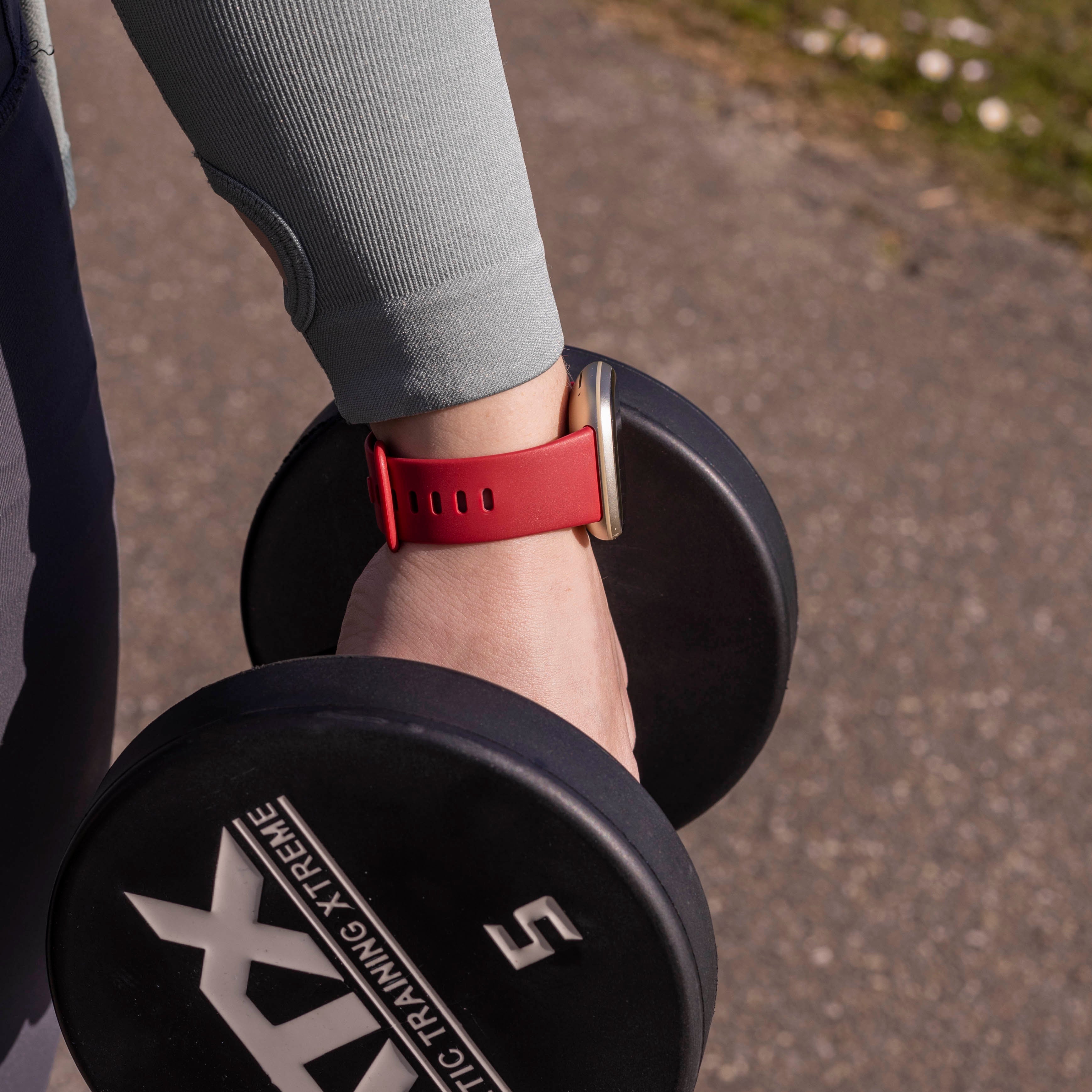 Fitbit Versa 4 Silikonarmband Classic (Weinrot)