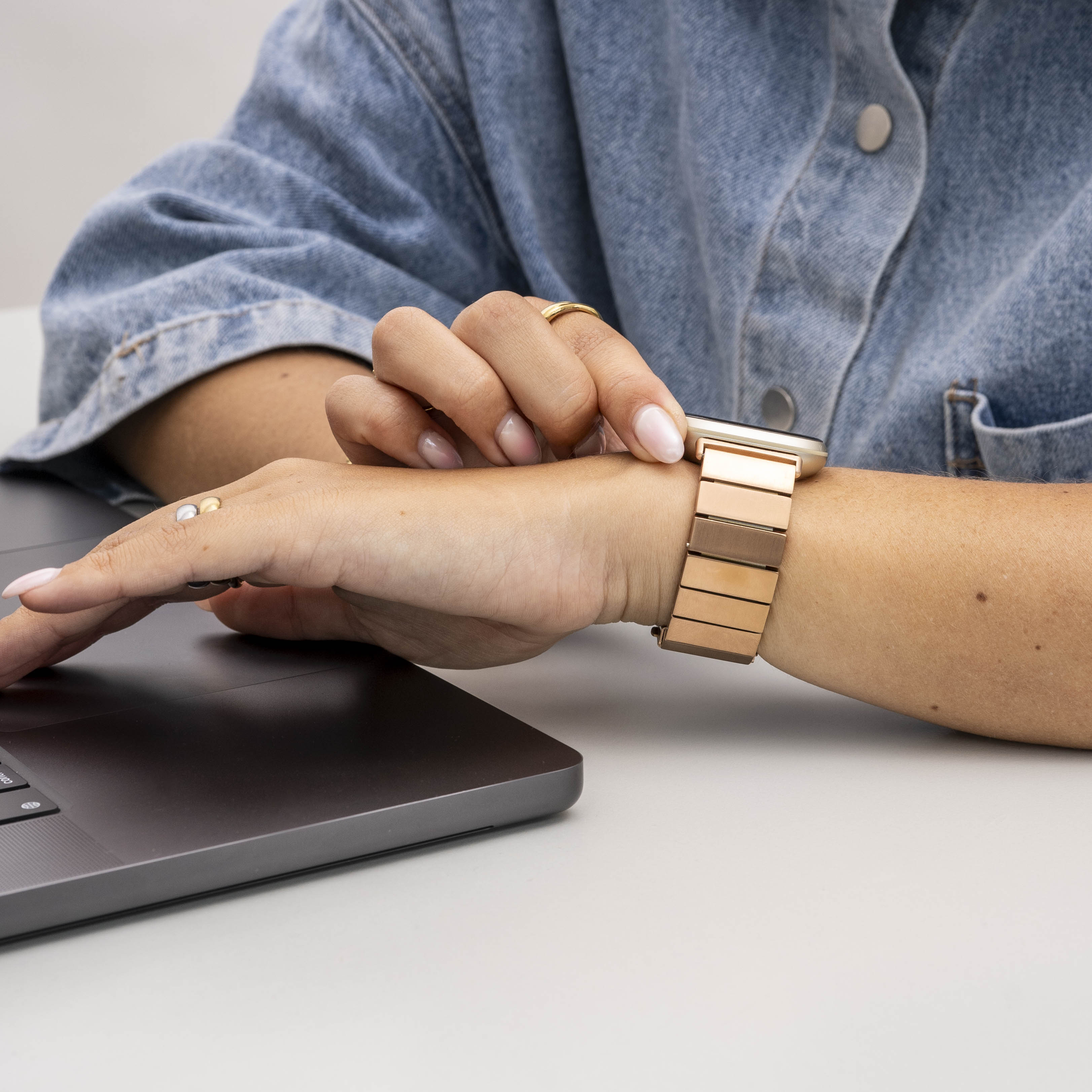 Fitbit Sense Metal Strap (Rose Gold)