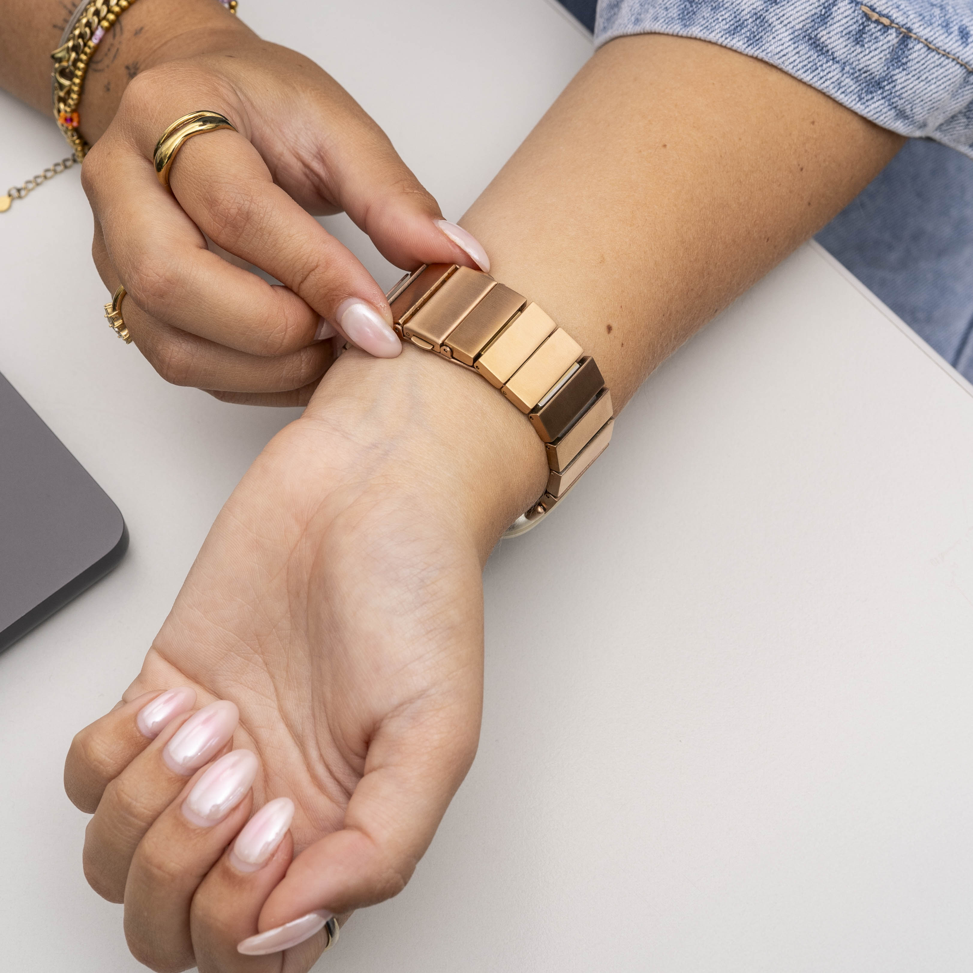 Fitbit Versa 3 Armband Metall (Roségold)