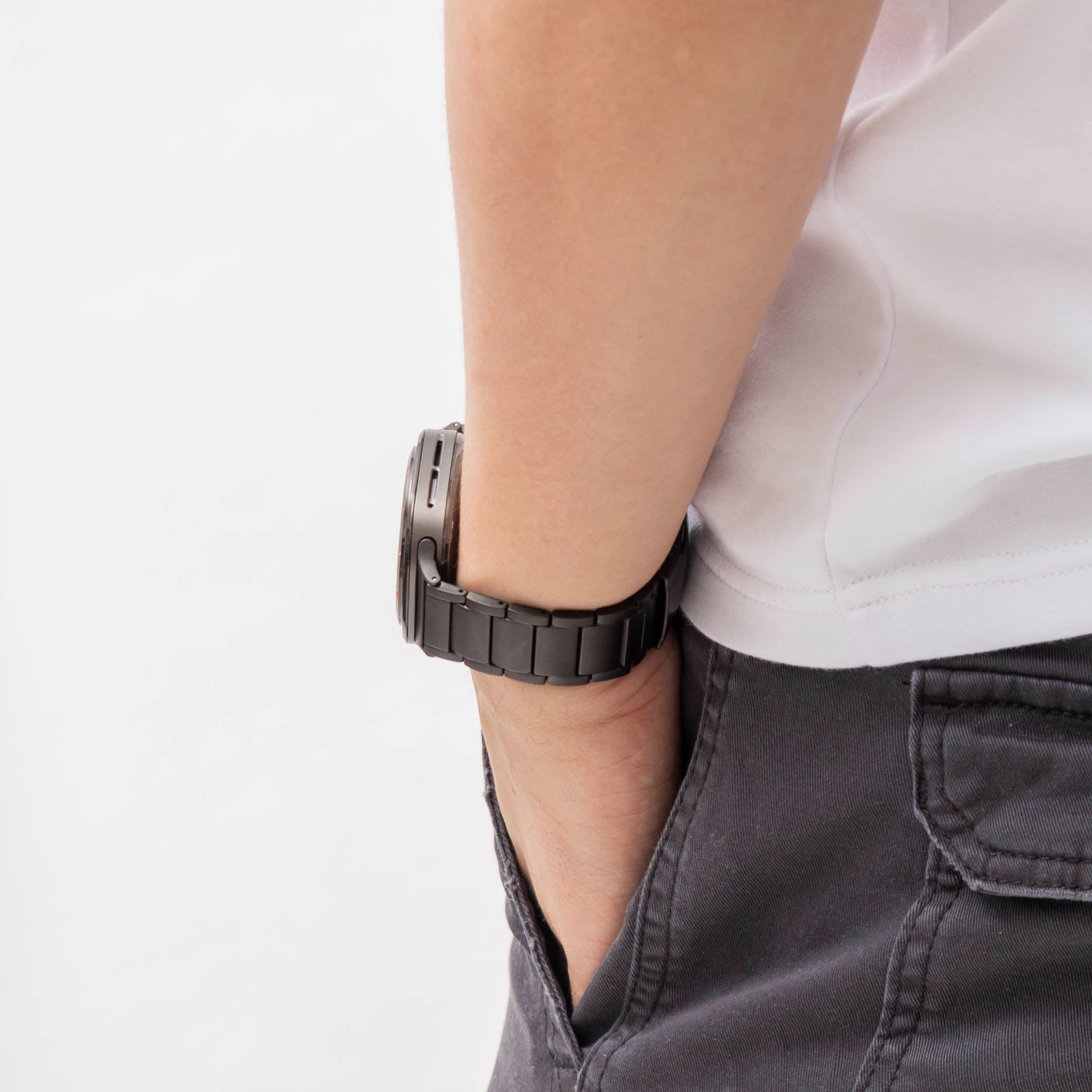 Bandz Correa titanio 'Clásico' Samsung Galaxy Watch Ultra (negro)