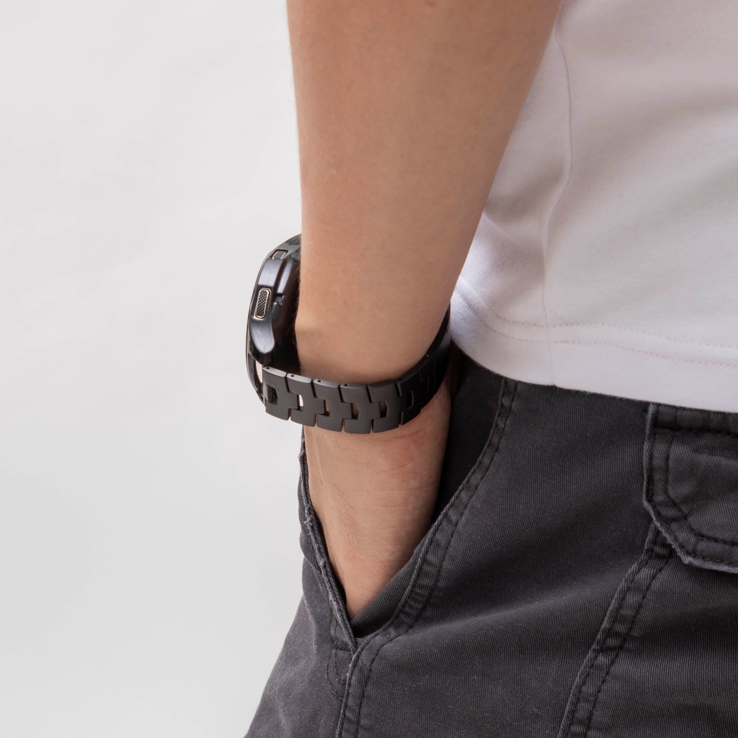 Polar Grit X Pro Titan 'Grain' Armband (flacher Verschluss) (Schwarz)