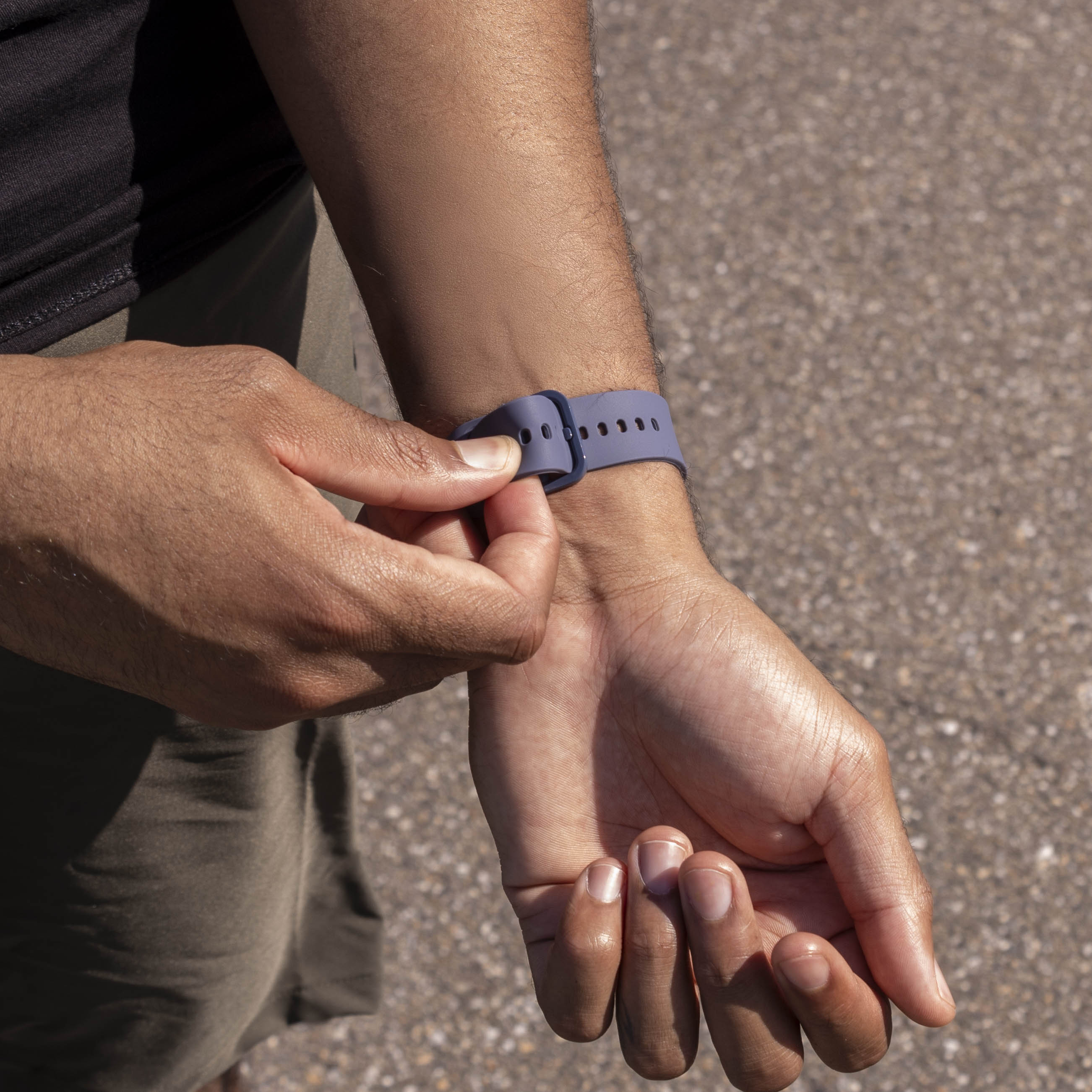 Samsung Galaxy Watch 8 Classic Silikonarmband (Grau/Blau)