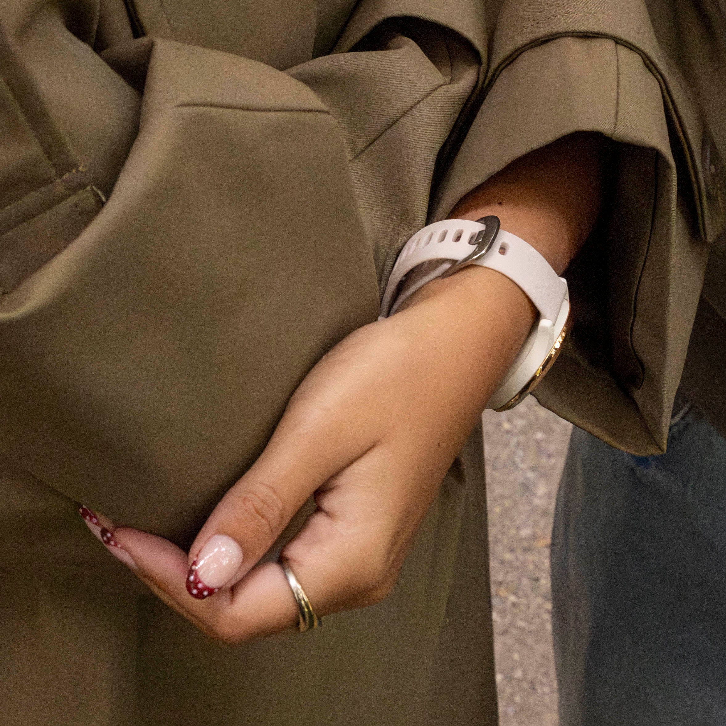 Garmin Forerunner 645 Silicone Classic Strap (Starlight)