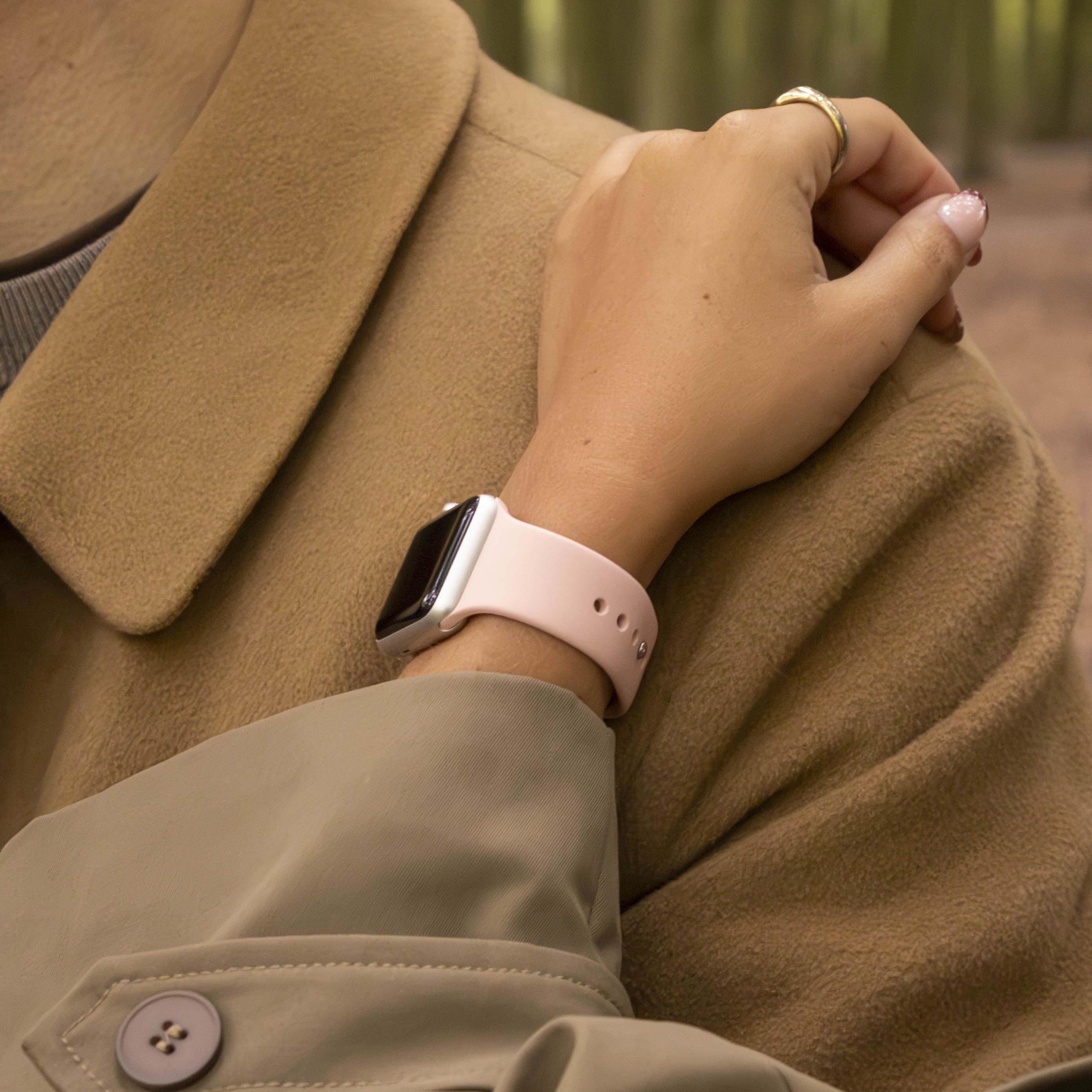 Apple Watch Silicone Strap (Baby Pink)