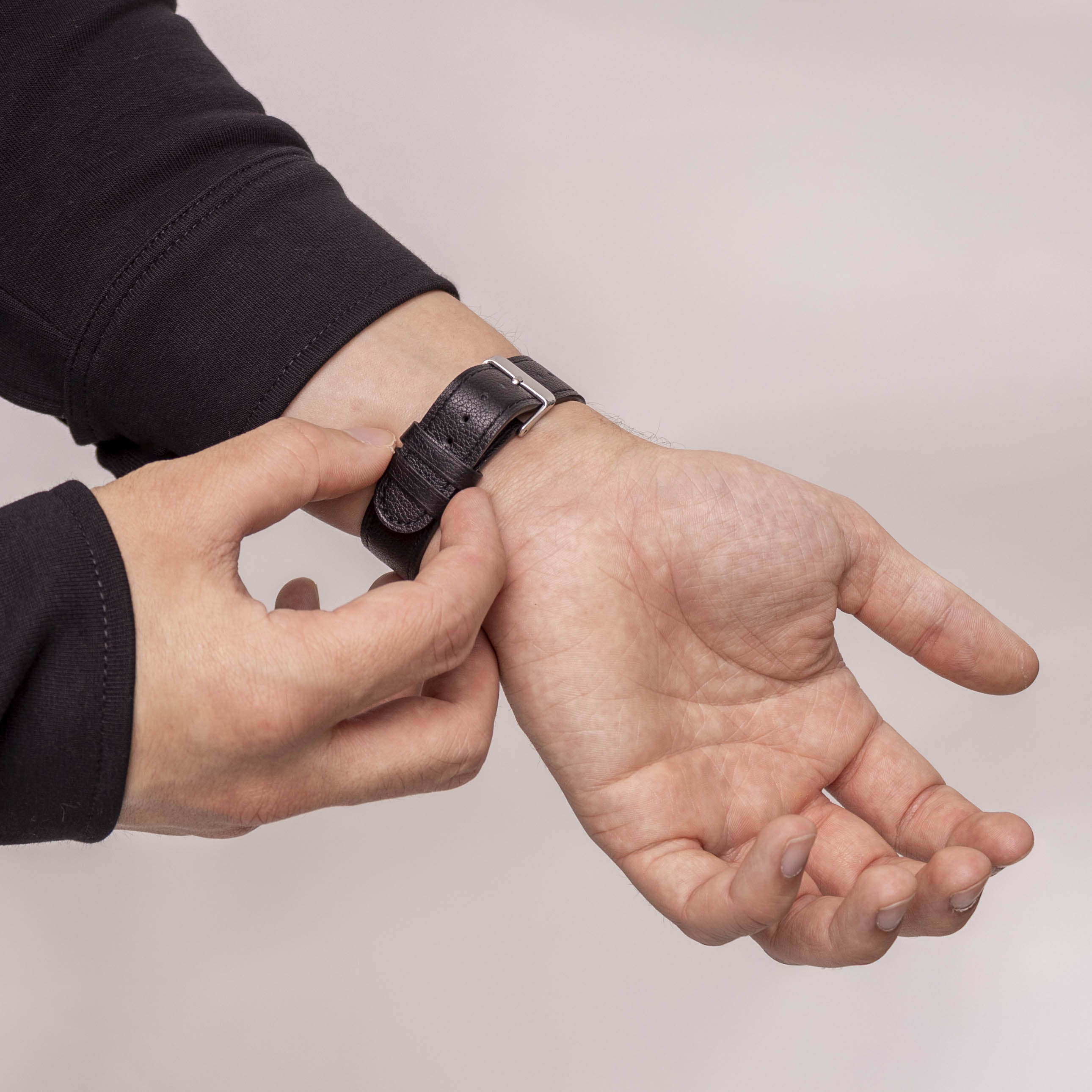 Samsung Galaxy Watch 8 Classic Modern Lederarmband (Schwarz)