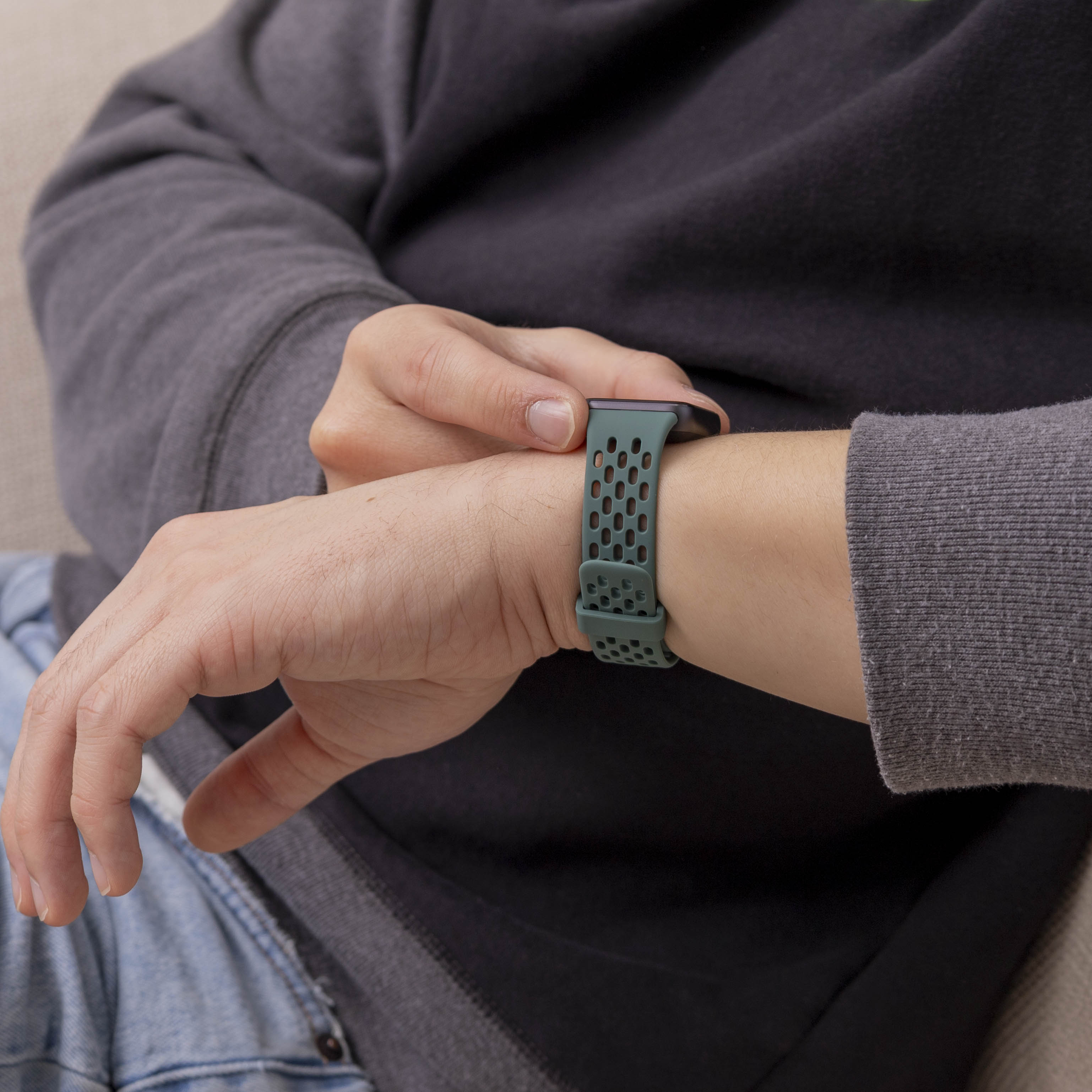 Samsung Galaxy Fit 3 Silikonarmband mit Löchern (Grün)