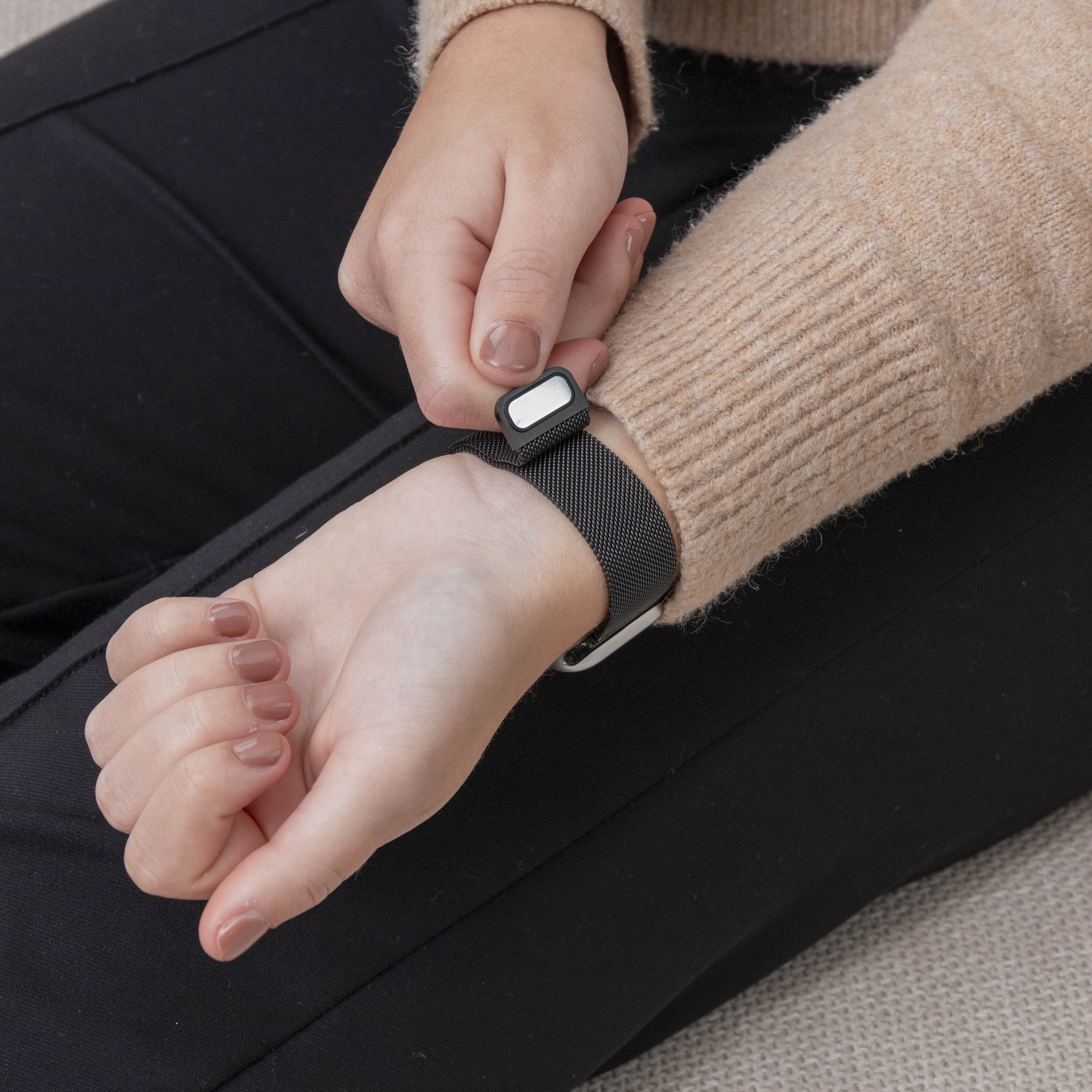 Garmin Fenix 5 (Plus)/6 (Pro) Milanese Strap (Black)