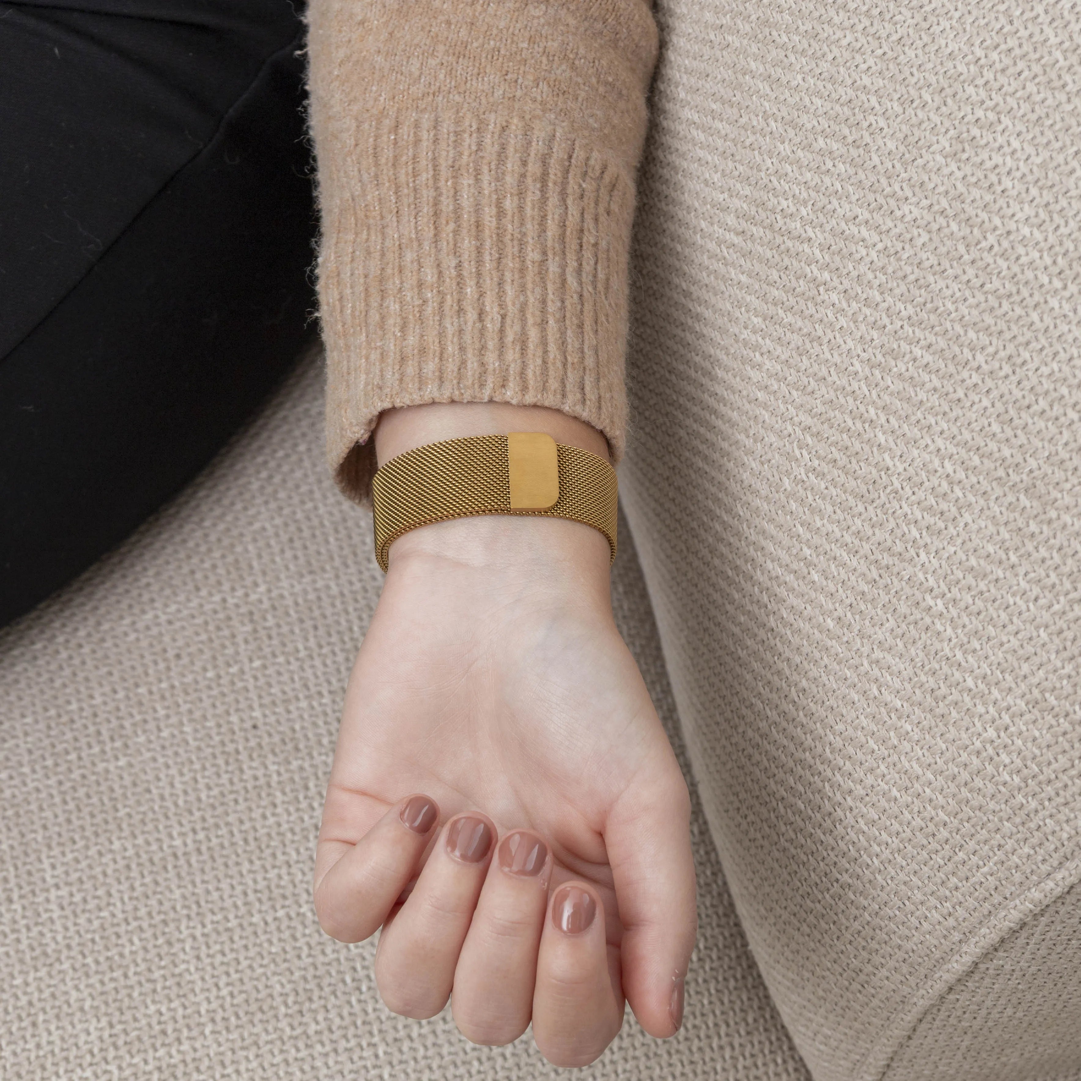 Bracelet Milanais Fitbit Inspire 3 (or)