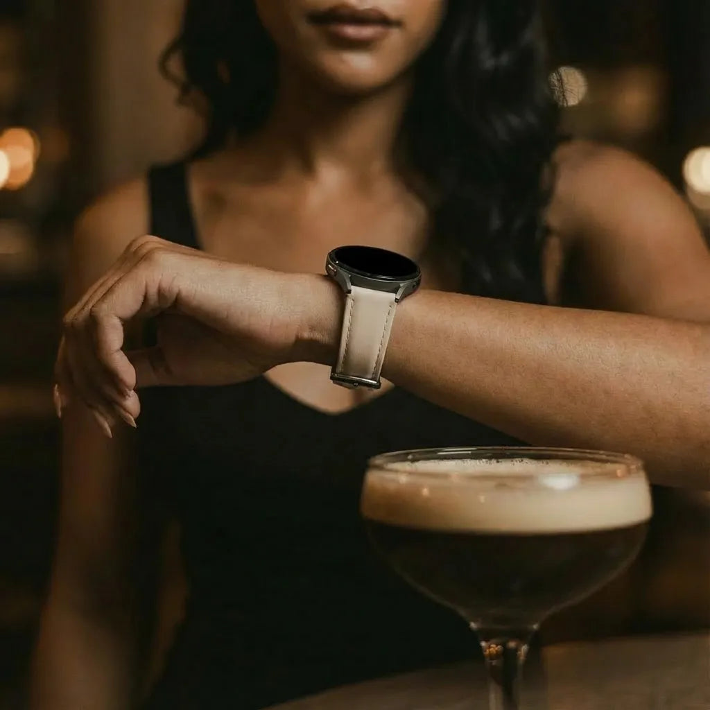 Slimfit Leather Strap, milk tea, lifestyle photo