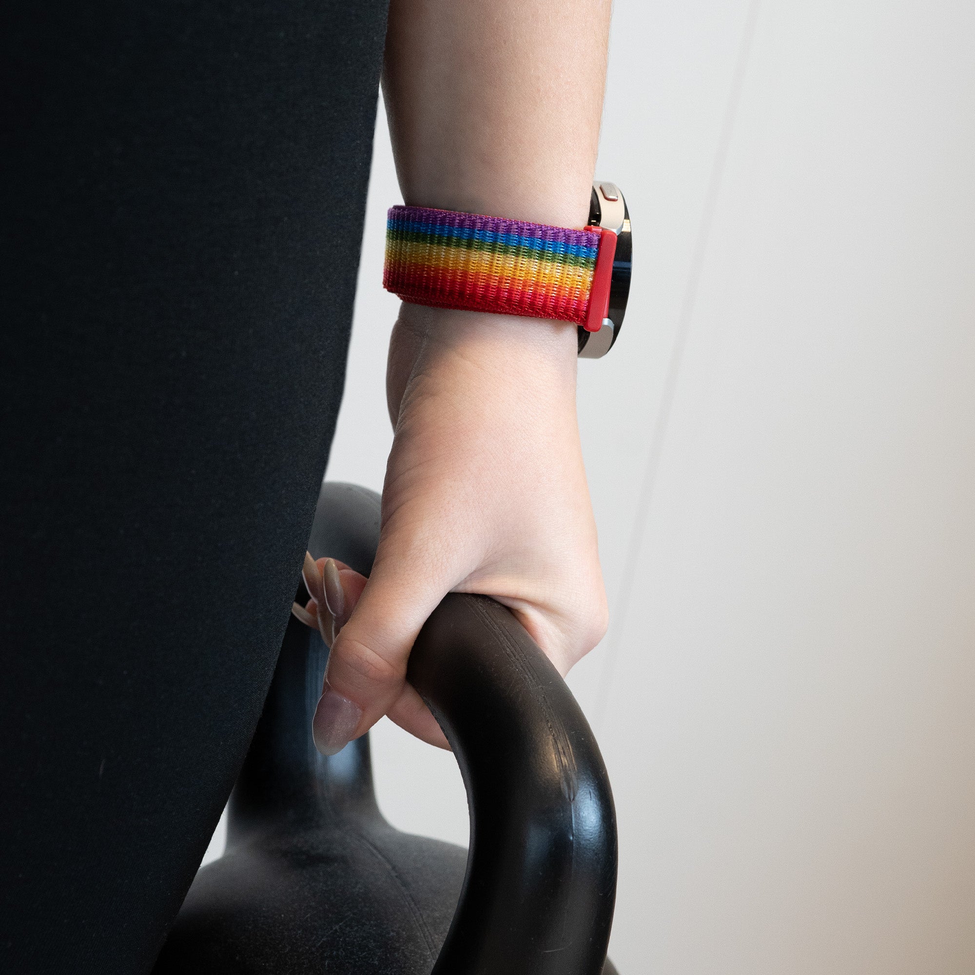 Bandz Garmin Vivomove Trend Nylon Loop Armband (Regenbogen)