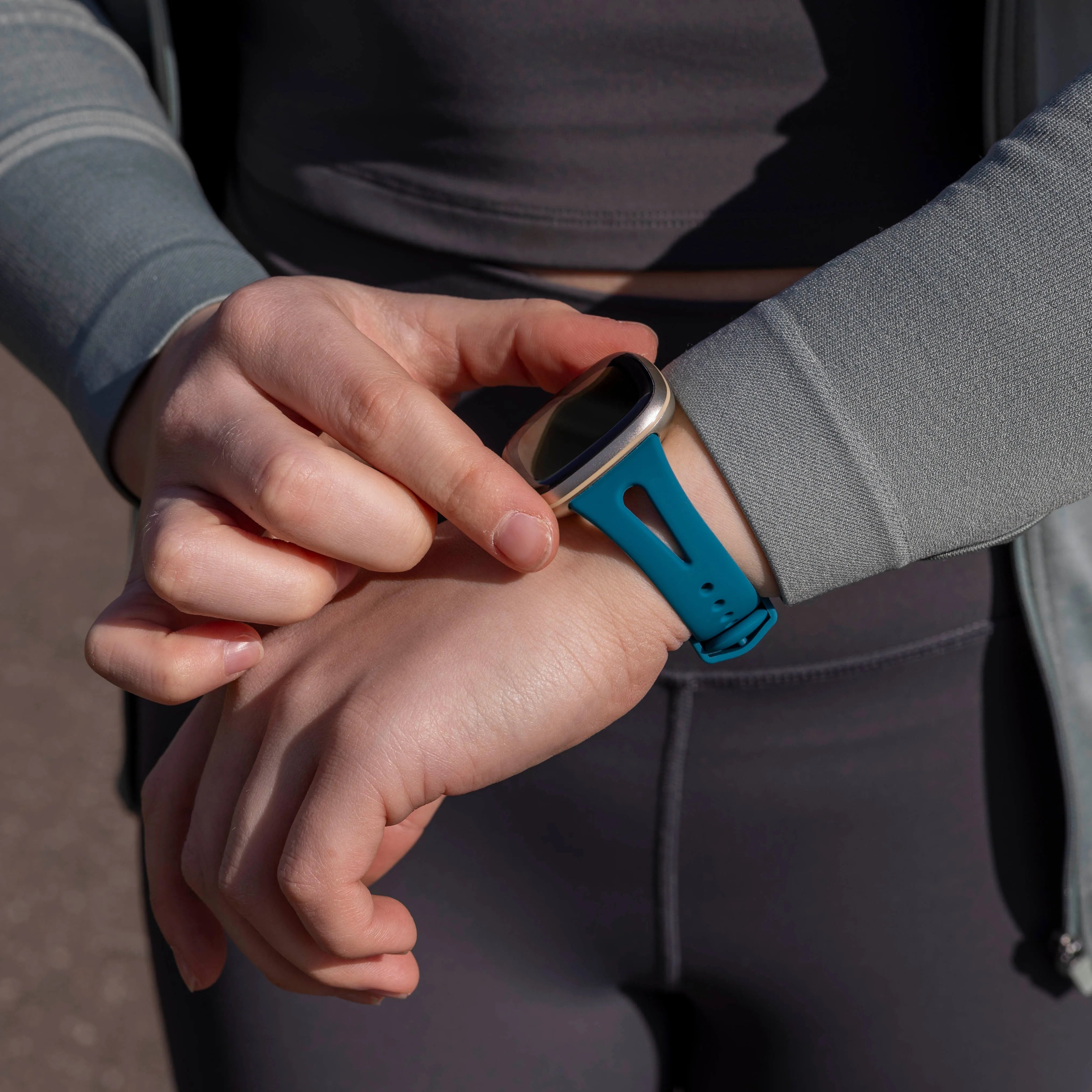 Fitbit Versa 3 Luxus-Silikonarmband (Grünblau)
