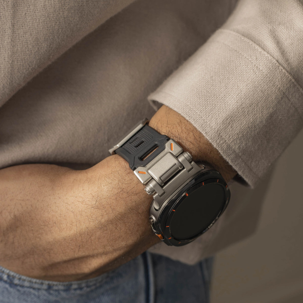 Silicone Strap 'Explorer', black with titanium, lifestyle photo