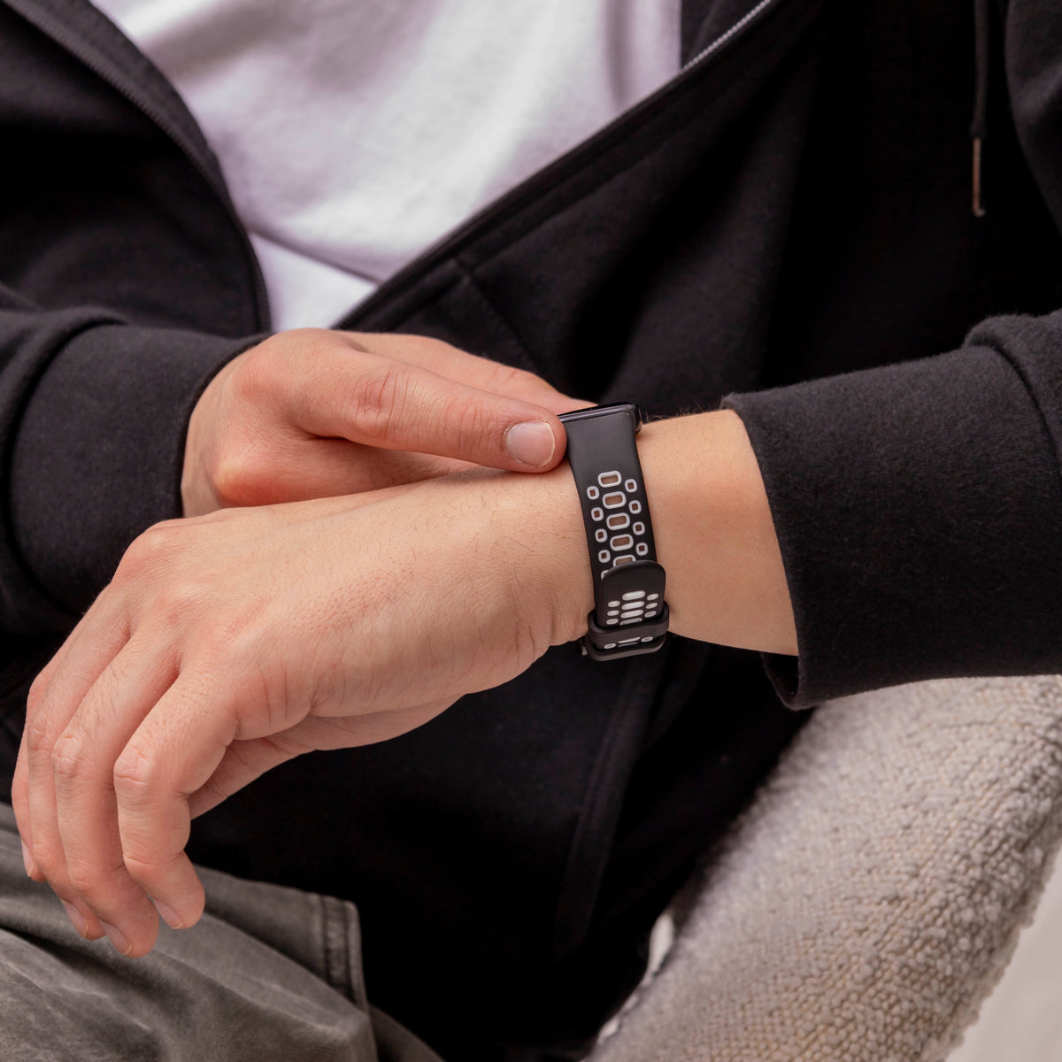 Silicone Sport Strap, black/white, lifestyle photo