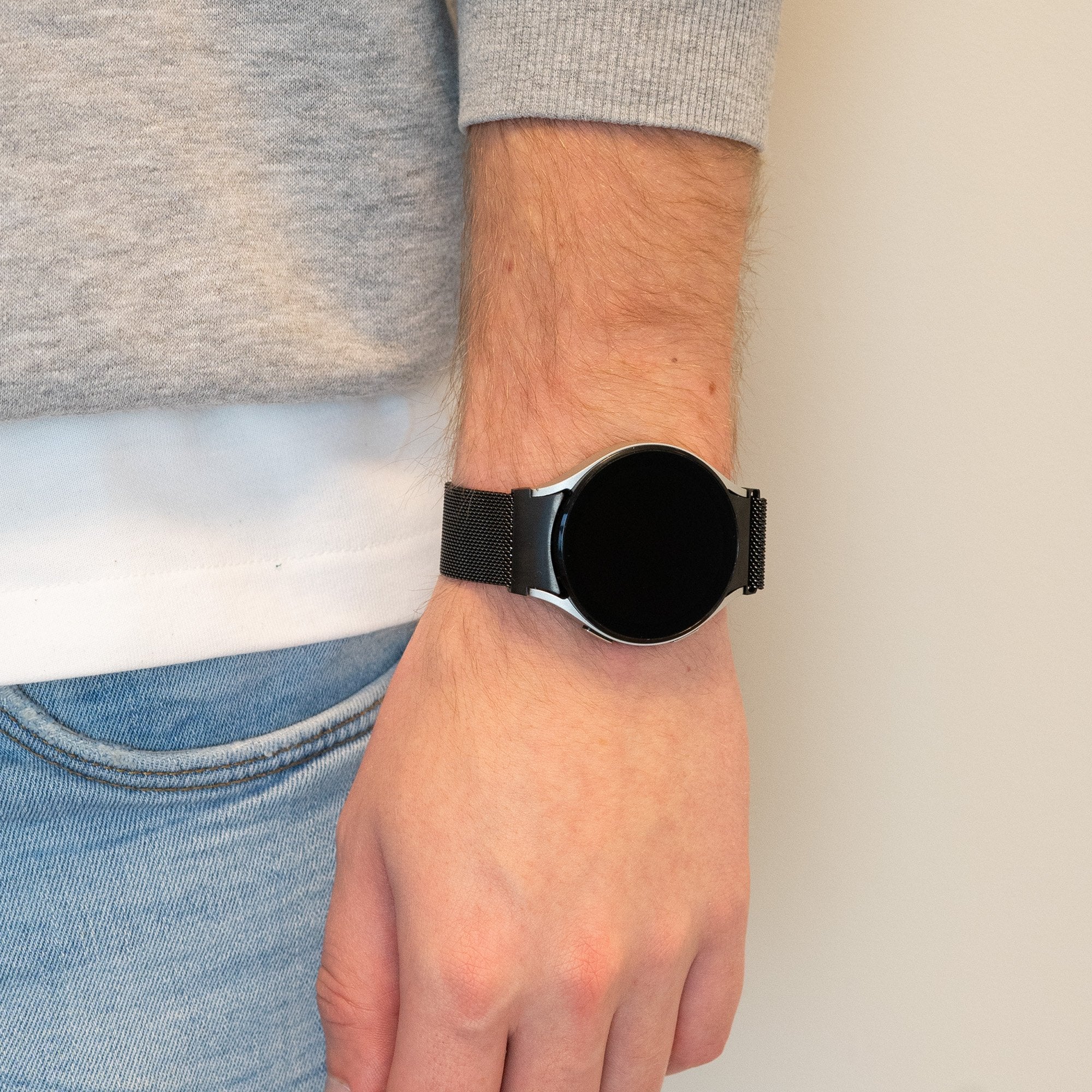 Bandz Samsung Galaxy Watch 6 Classic 43mm Milanese Loop Armband (Schwarz)
