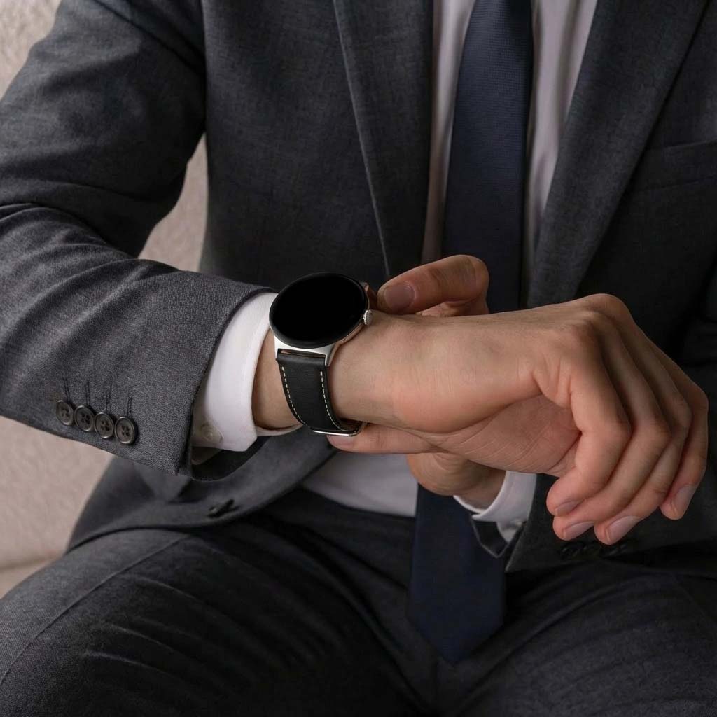 Google Pixel Watch 4 - 45mm leren bandje (zwart)