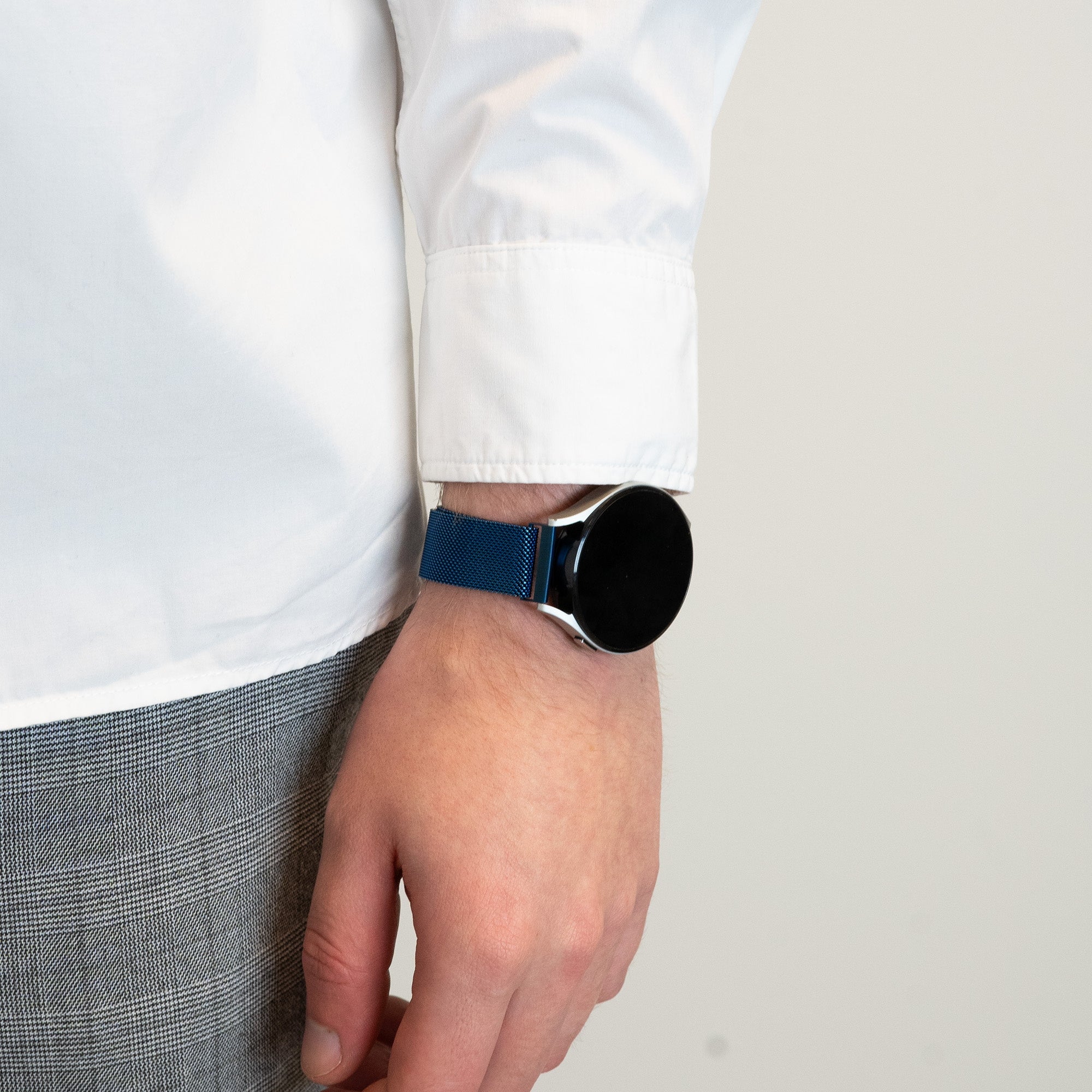 Bandz Garmin Venu Milanese Loop Armband (Blau)