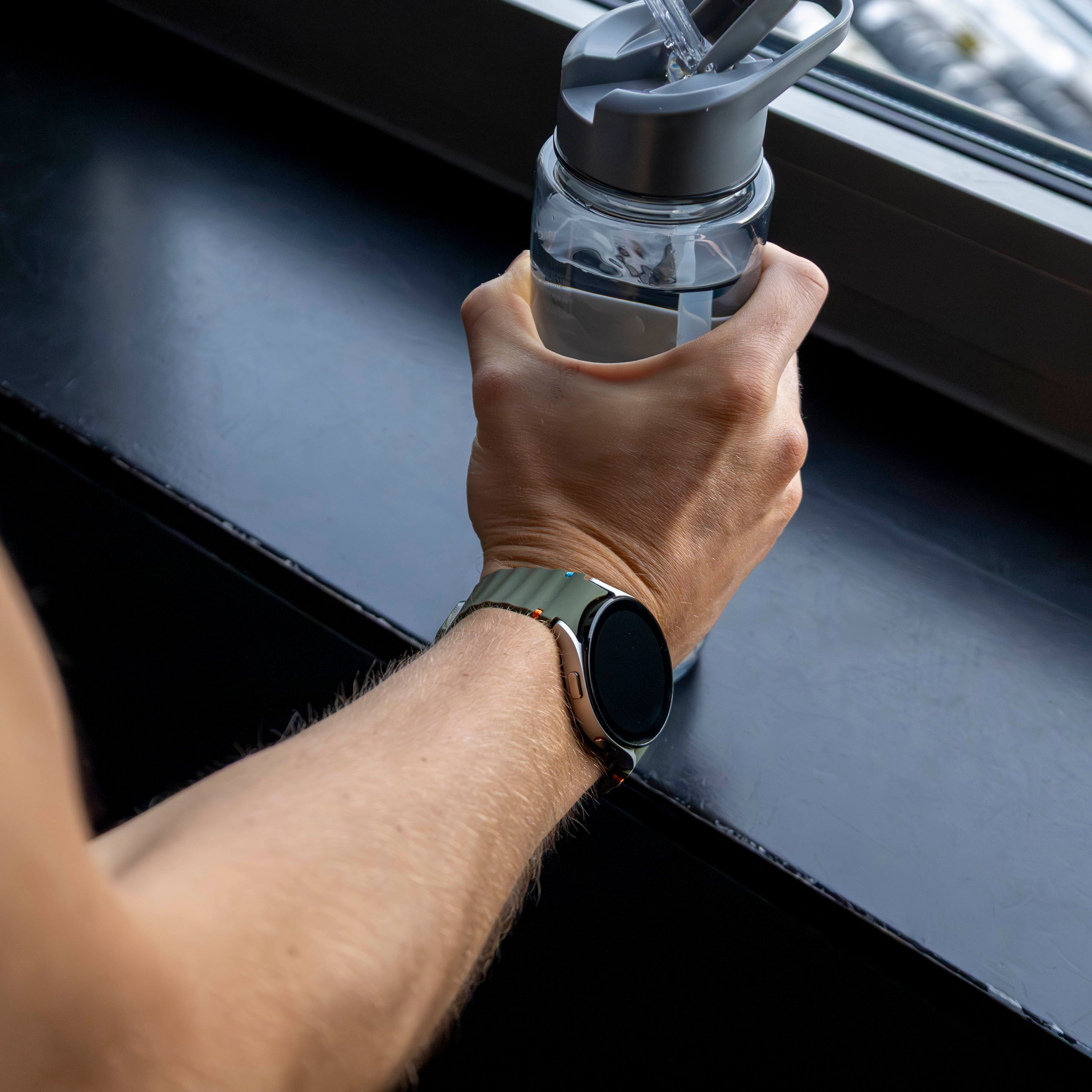 Samsung Galaxy Watch 6 Classic 43mm Wave Strap (Army Green)