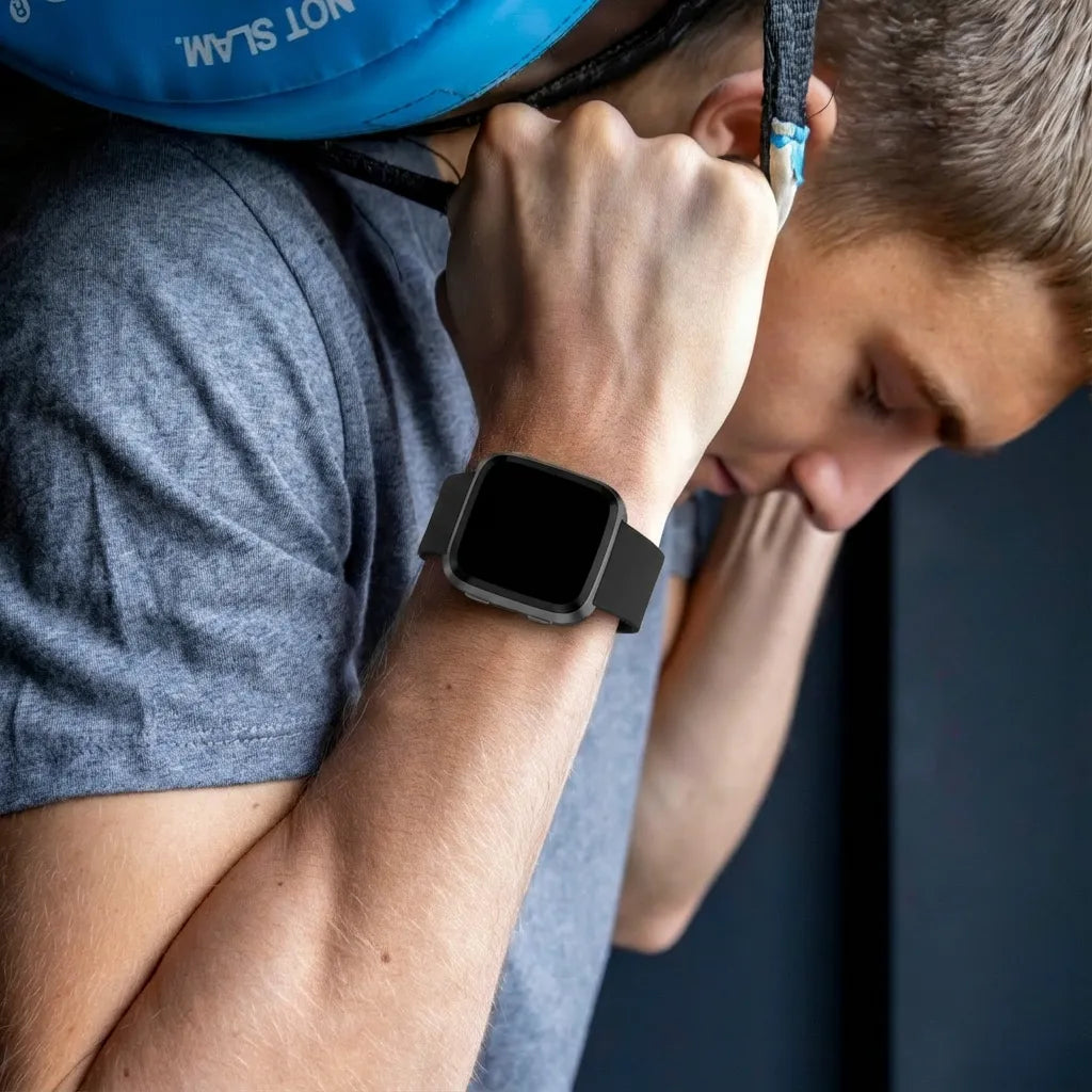 Fitbit Versa/Versa 2 Silicone Strap (Black)