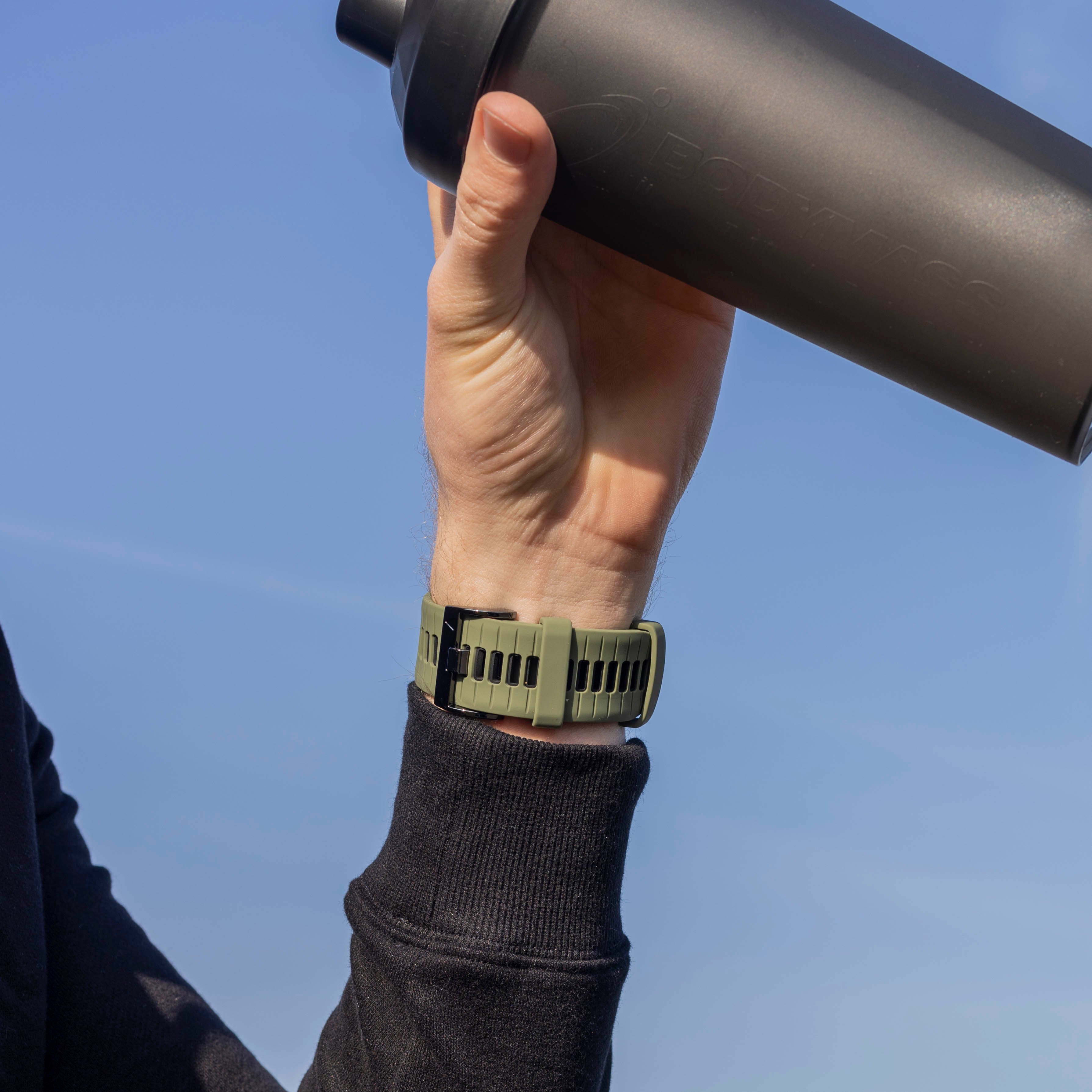 Bracelet sport 'a boucle Garmin Instinct 3 - 50mm (vert olive/noir)