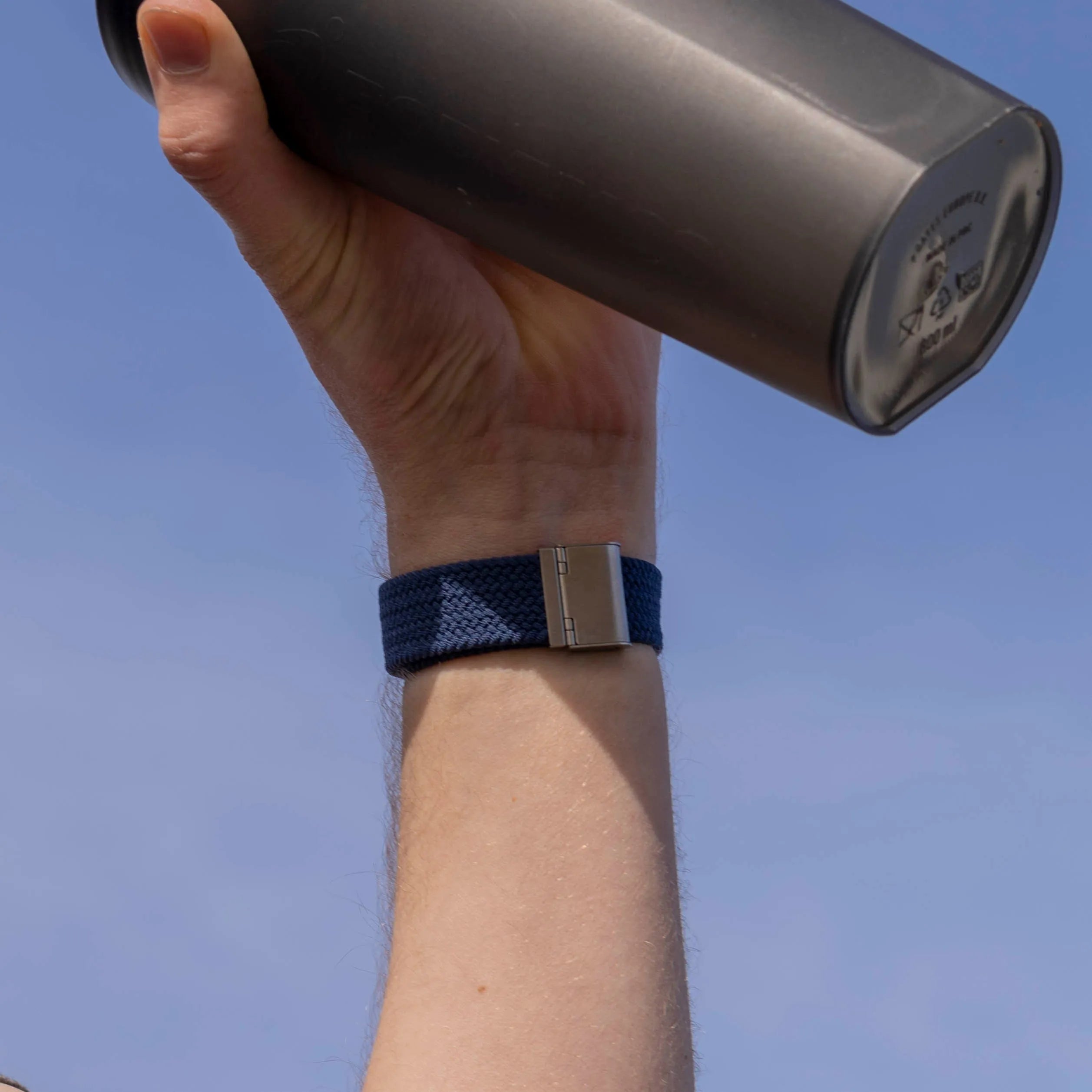 Fitbit Sense verstellbares geflochtenes Armband (Dunkelblau)