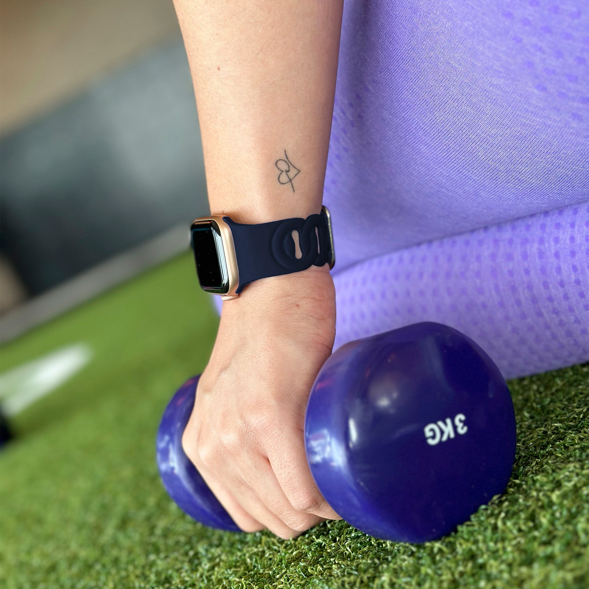 Apple Watch Silicone Chain Strap (Dark Blue)