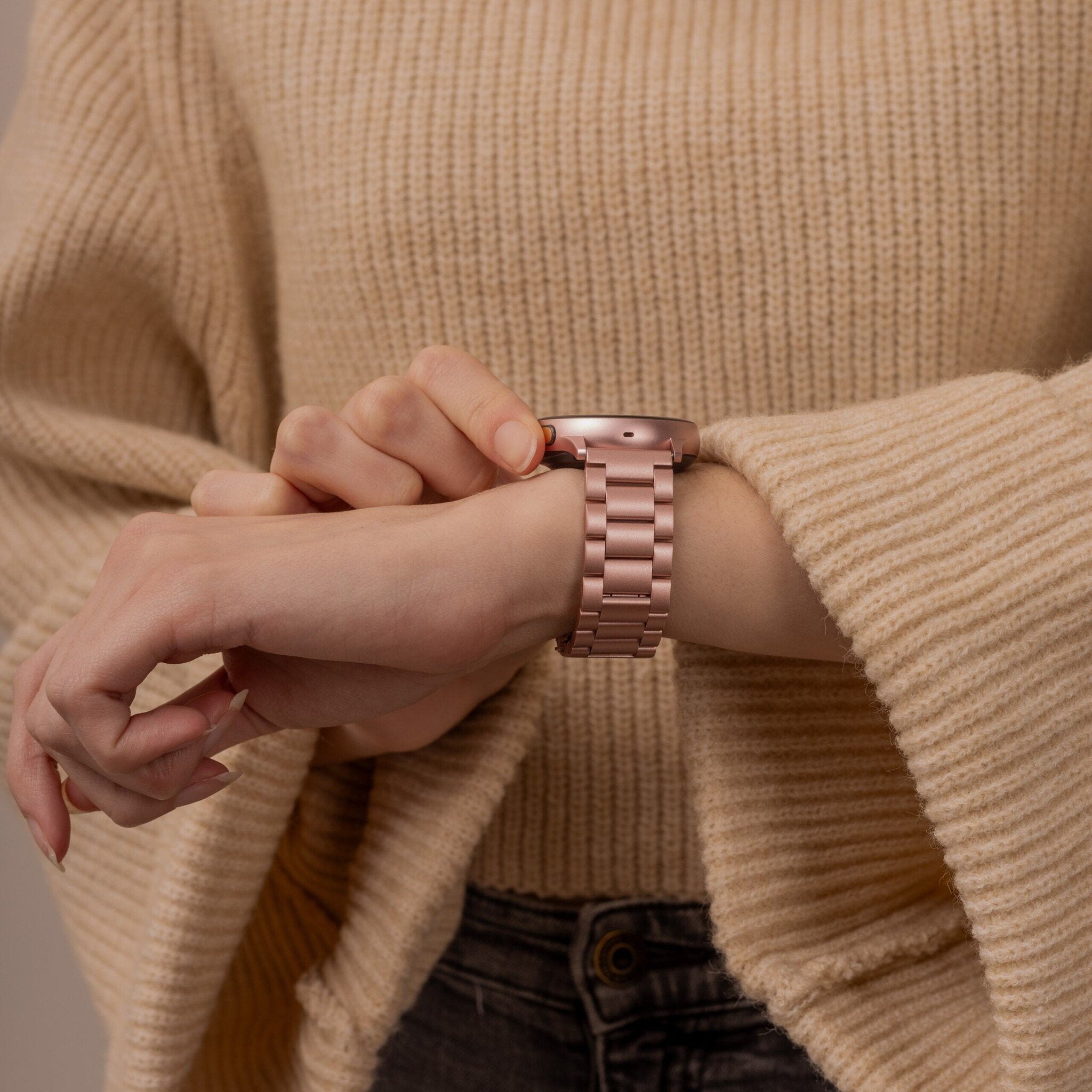 Samsung Galaxy Watch 7 - 40mm Steel Strap (Pink)