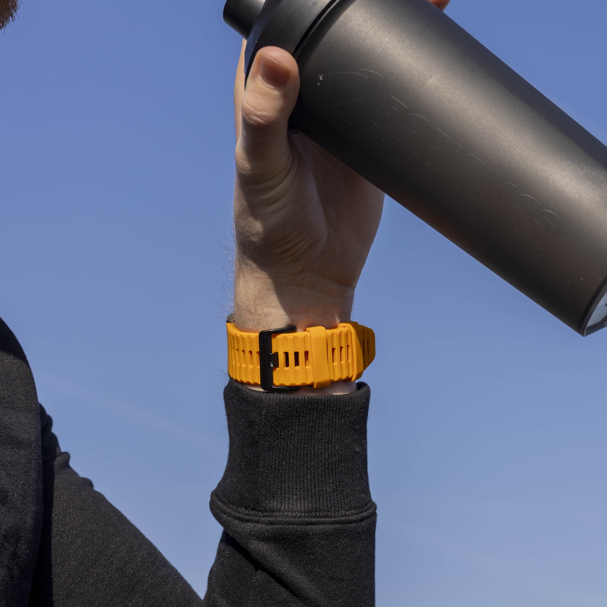 Bandz Garmin Fenix 8 Pro - 51mm Silikonarmband mit Schnalle (Orange)