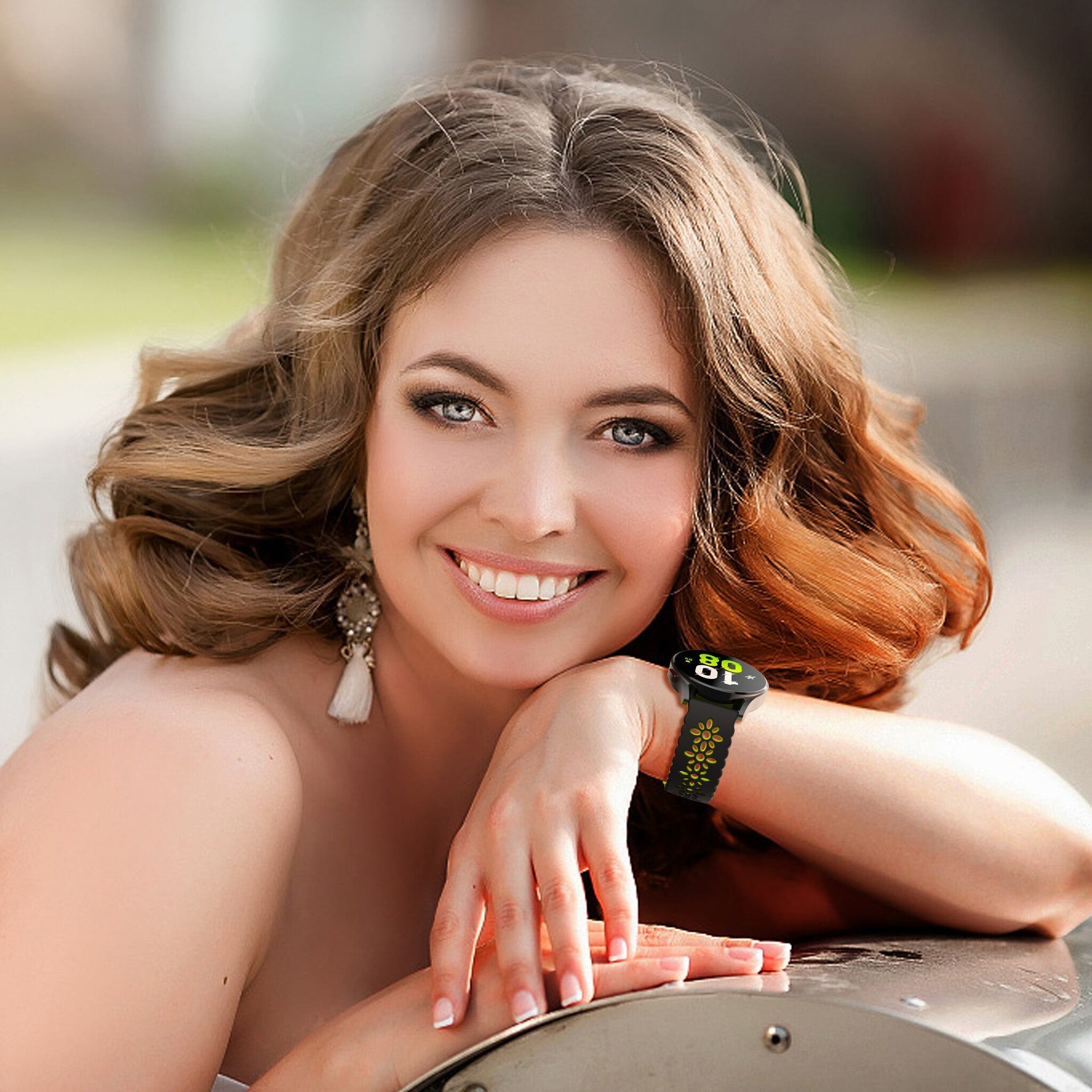 Amazfit GTS 4 Patterned Silicone Strap (Black/Green)