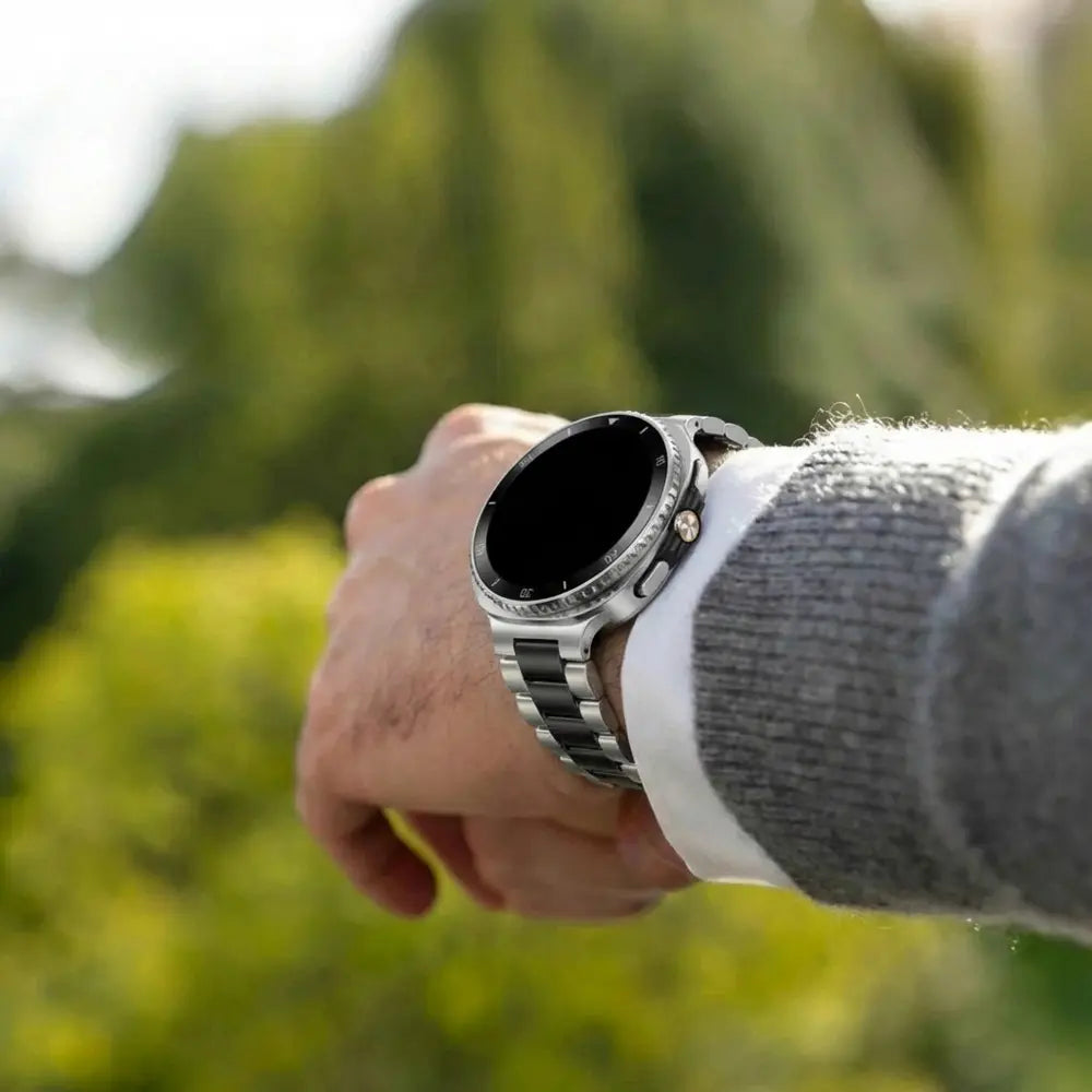 Samsung Galaxy Watch 8 - 44mm Steel Strap (Silver/Black)