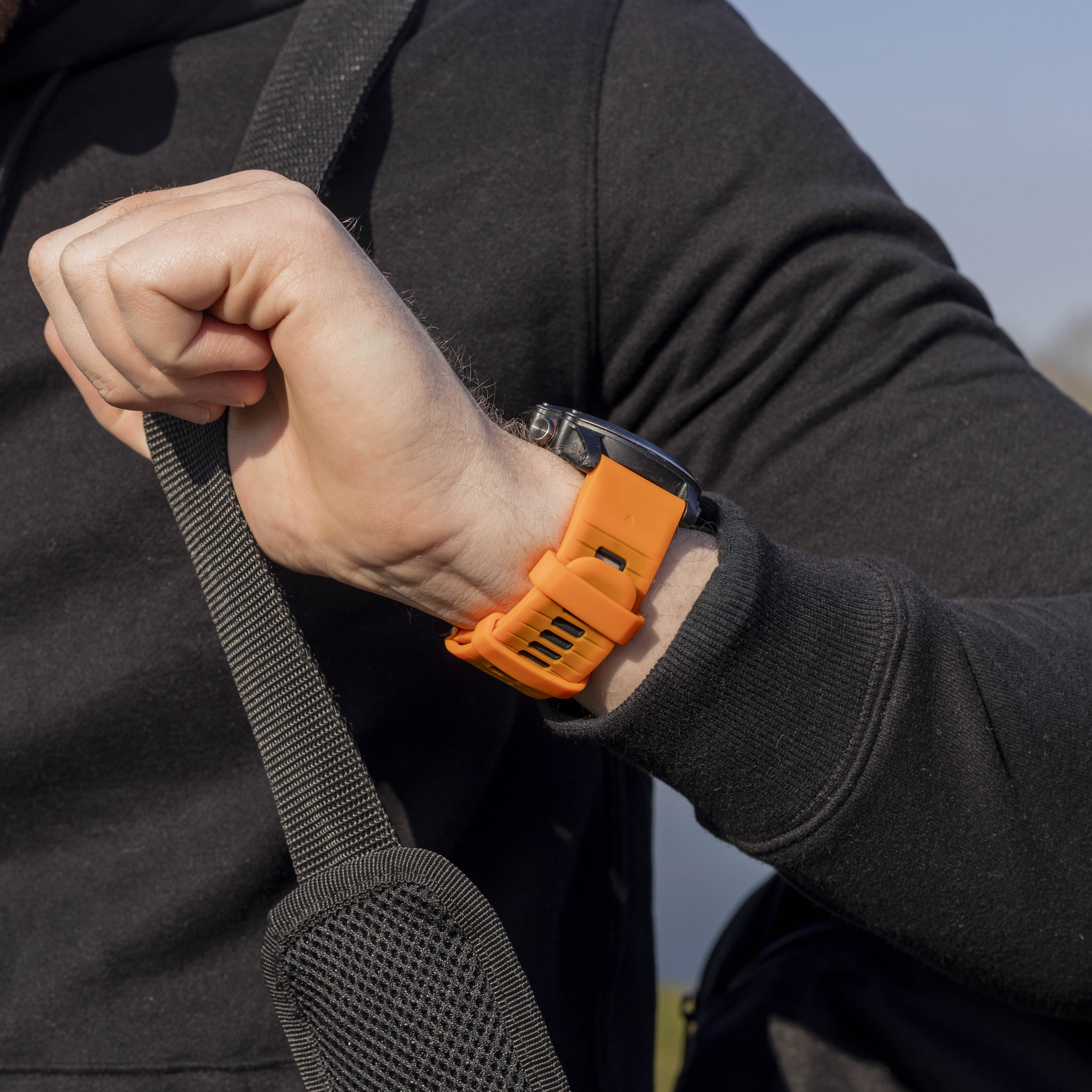 Correa deportiva con hebilla Garmin Quatix 3 / 6x / 7x Solar (naranja/negro)