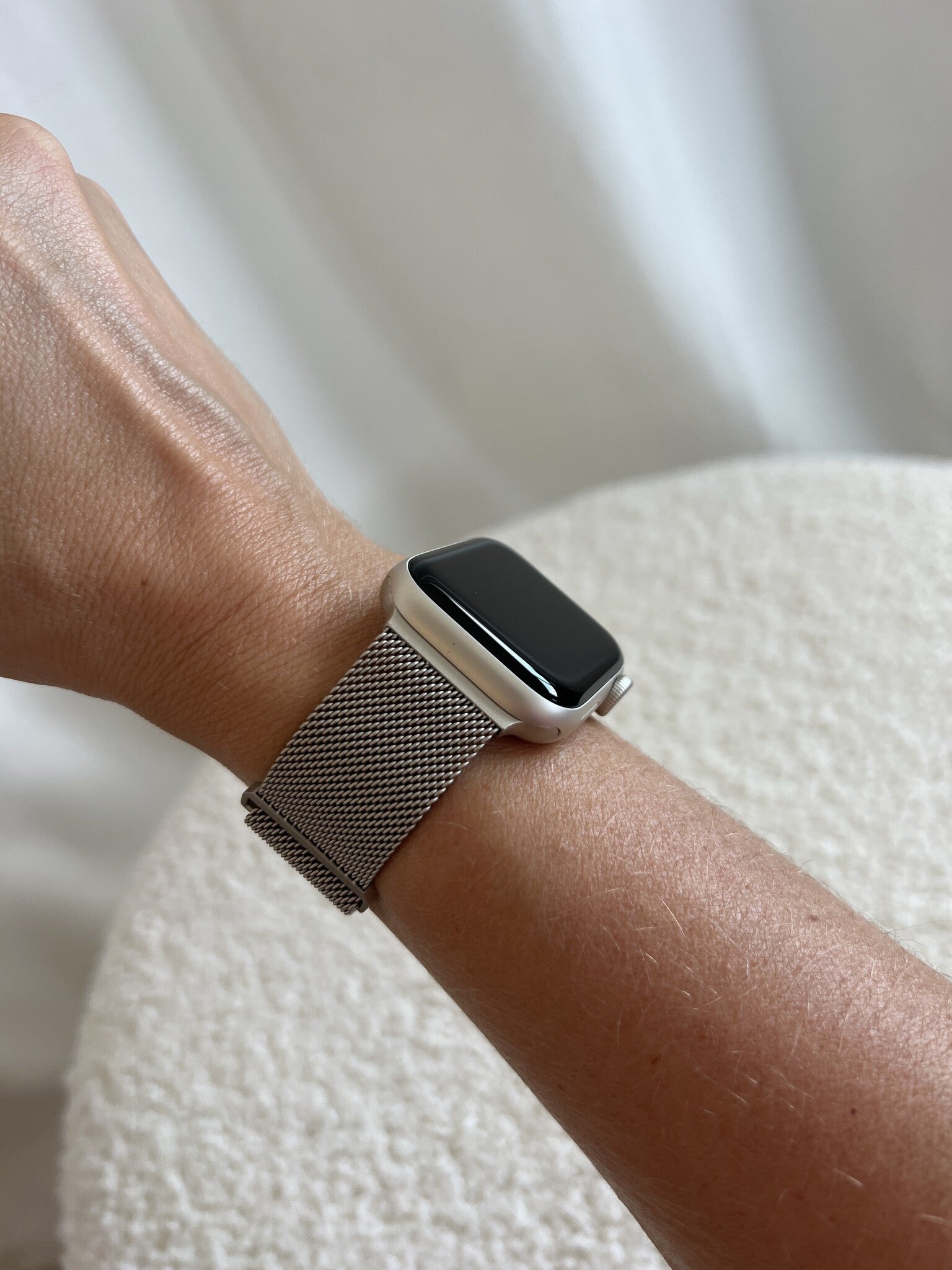 xoxo Wildhearts Apple Watch Milanese Strap (Starlight)