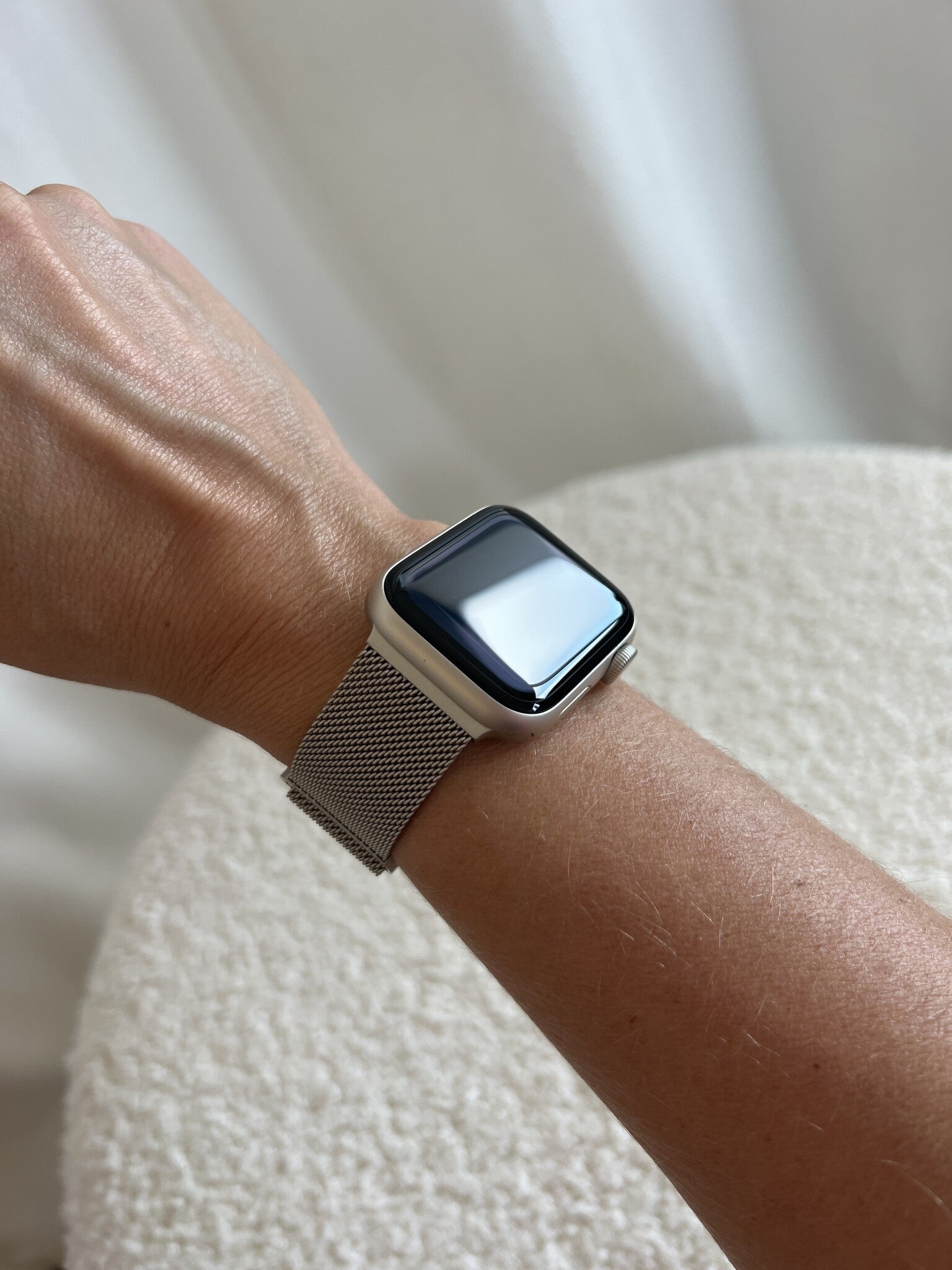 xoxo Wildhearts Apple Watch Milanese Strap (Starlight)