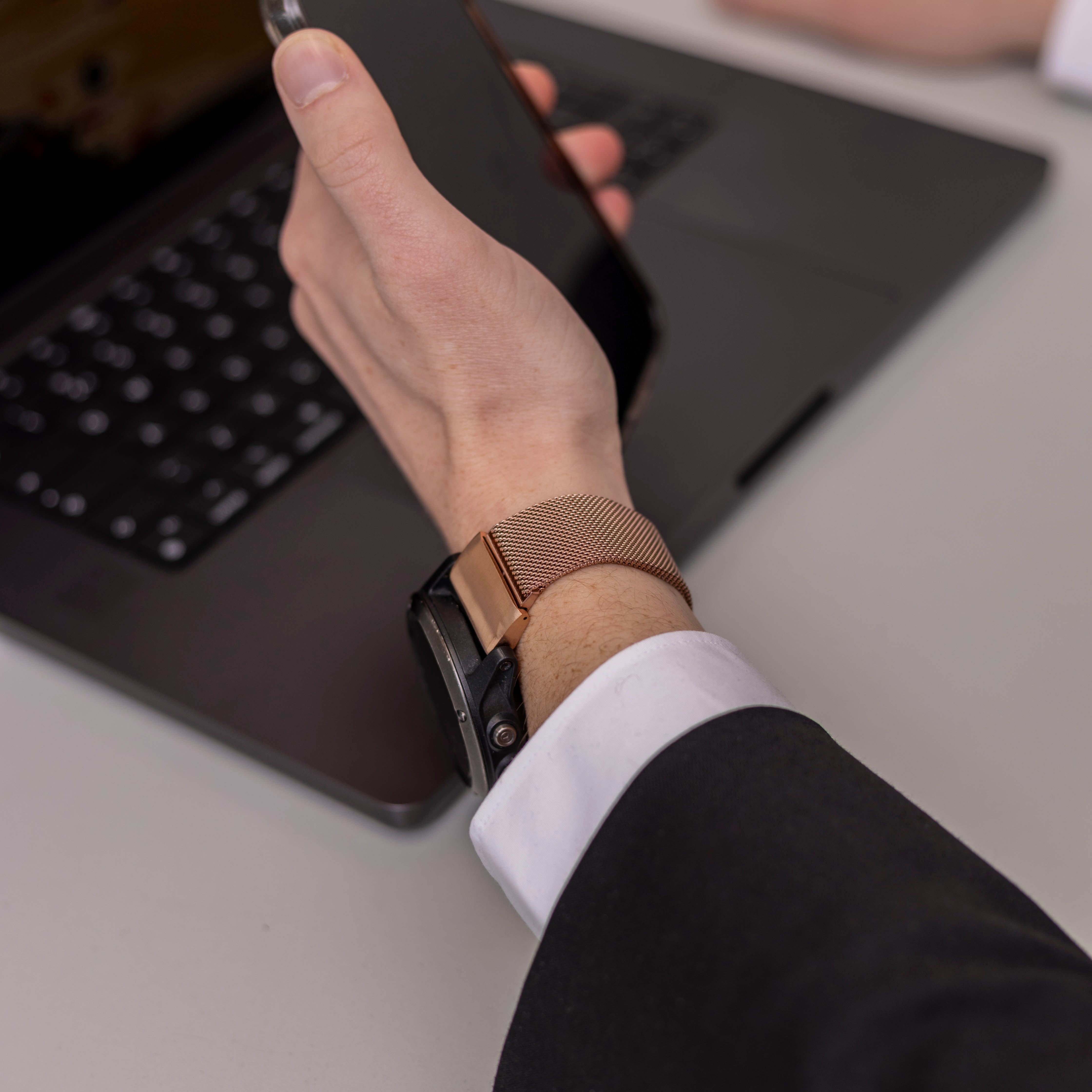 Garmin Fenix 7x Milanese-Armband ( Roségold )