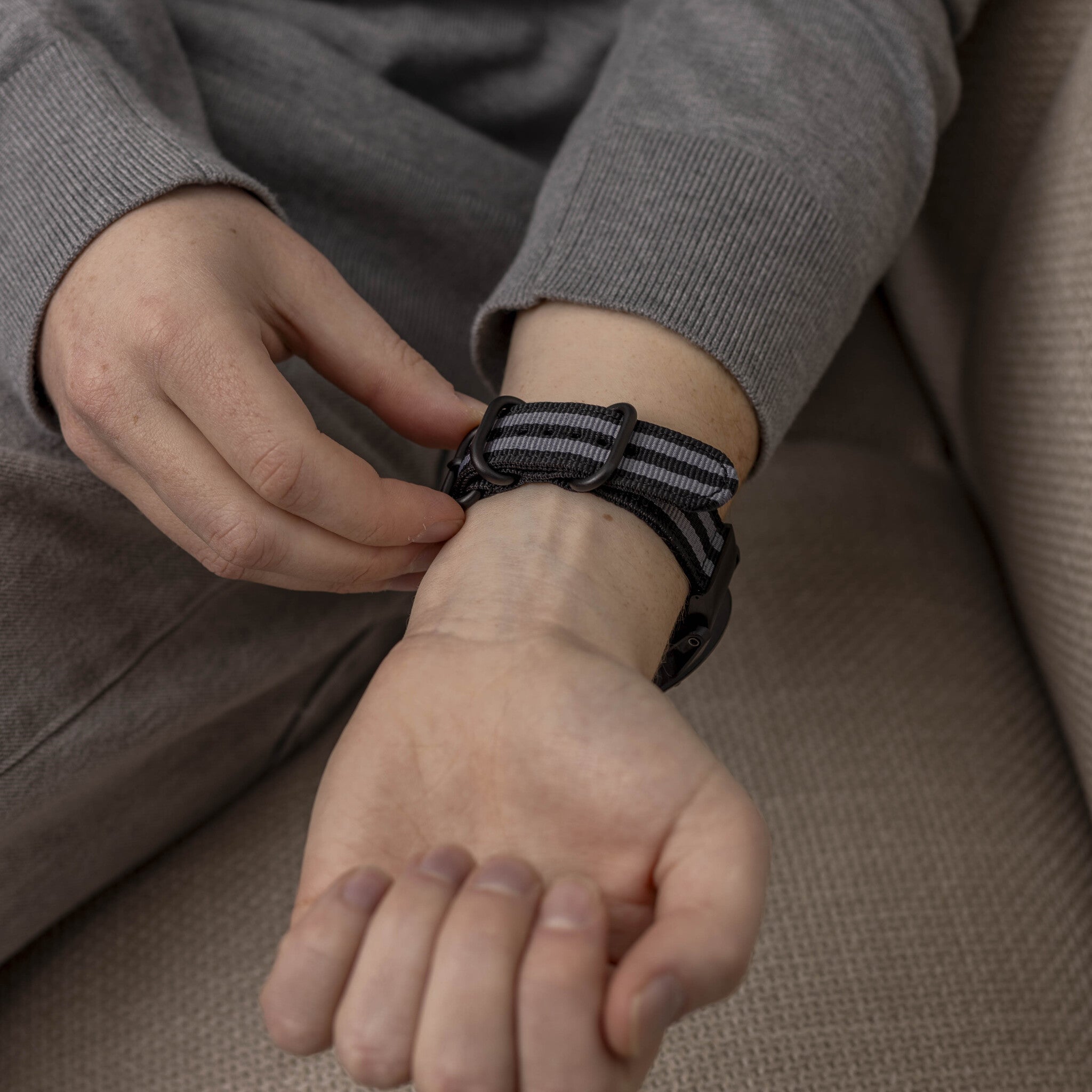 Garmin Fenix 5x/6x Nylonarmband mit Schnallenverschluss (Schwarz/Grau)